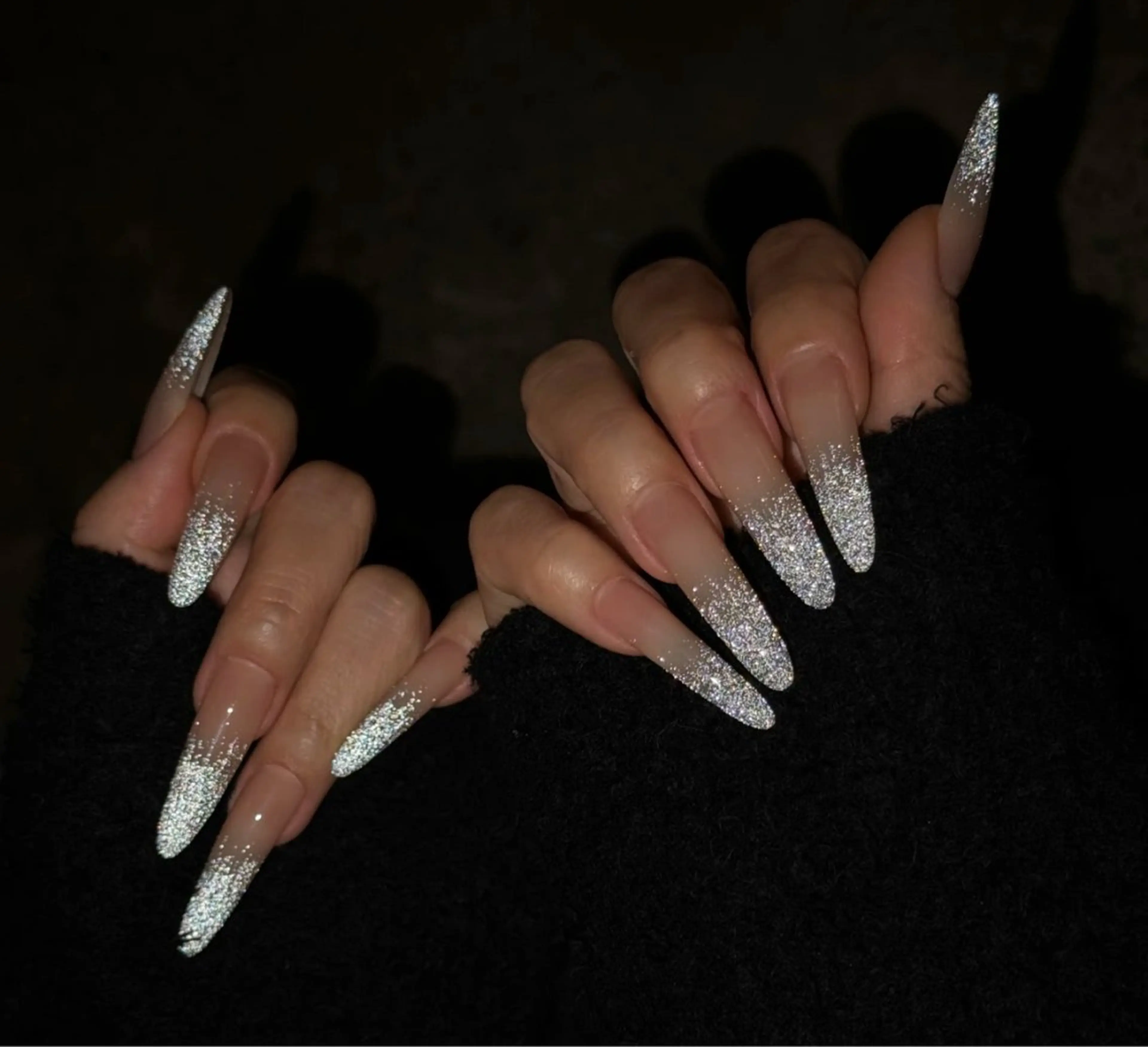 【HAND】ラメグラデーション☆オフとパッツoffご希望の方必ずメッセージを送ってください。の写真