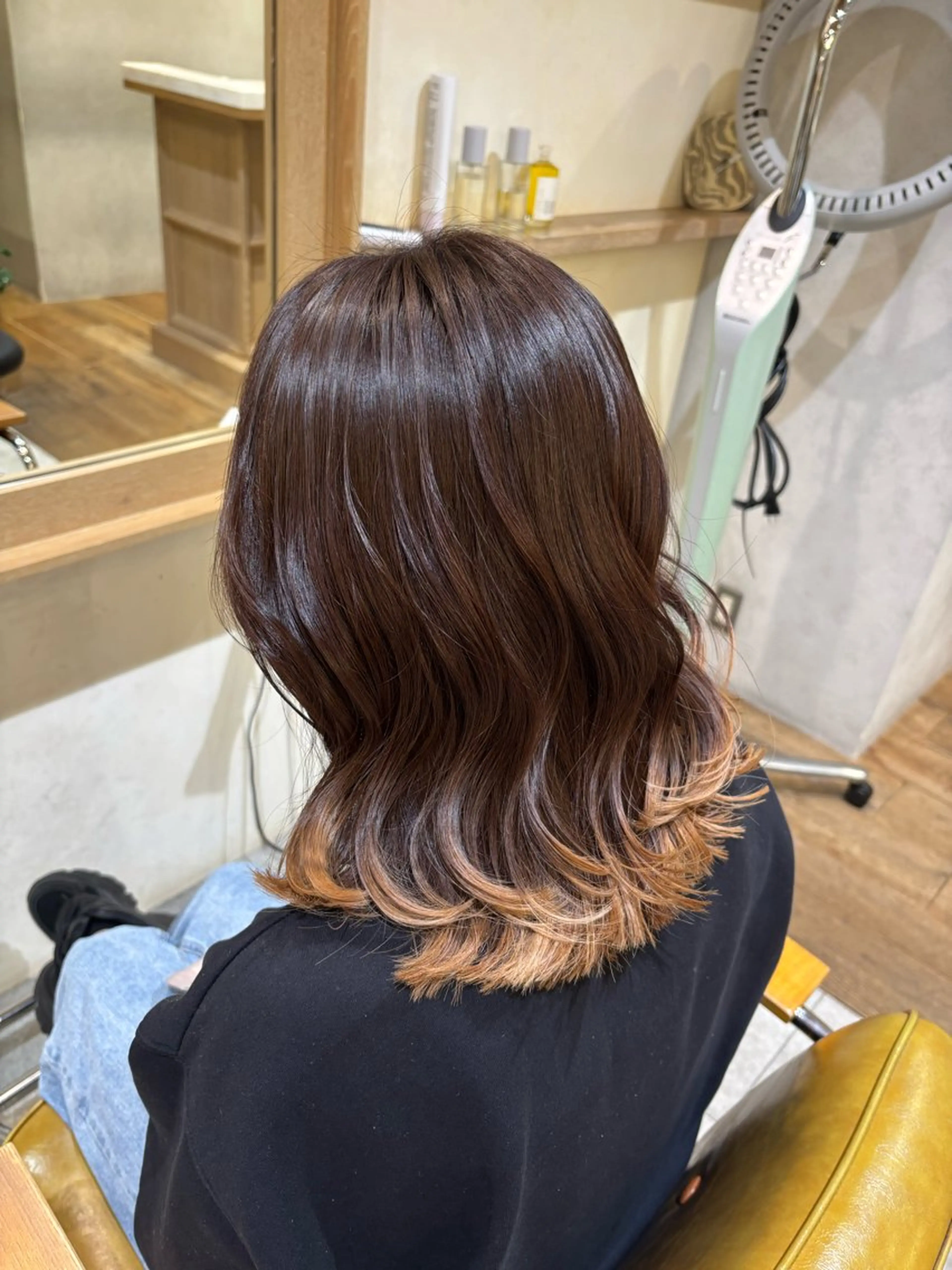 ミディアム カラー ベージュカラー ブラウンカラー デザインカラー Cloe 銀座 【クロエ ギンザ】所属・ハイトーン/暖色 カラー/maoのヘアスタイル