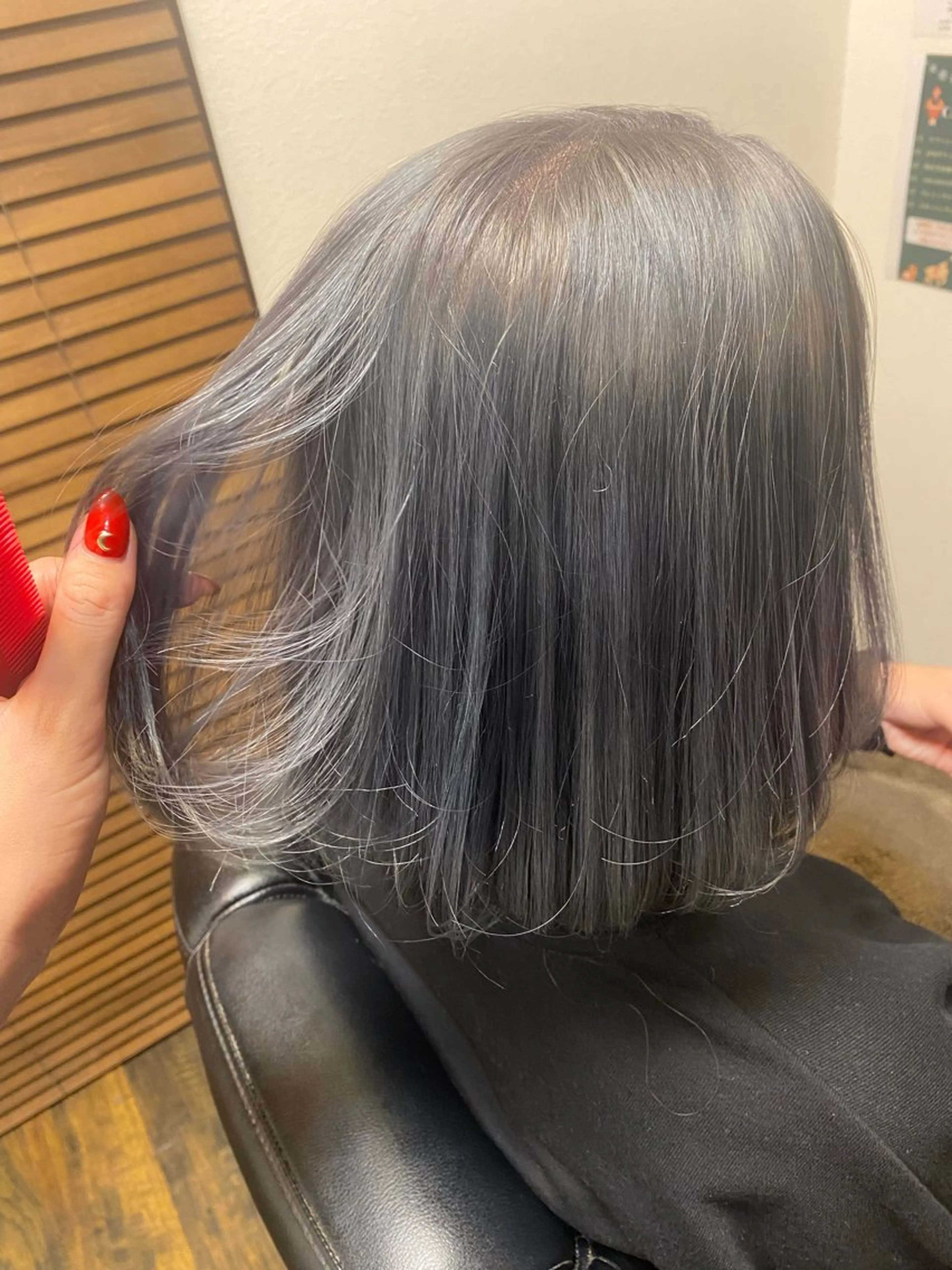 ミディアム カラー ブリーチ ダブルカラー 梅津 桜子のヘアスタイル