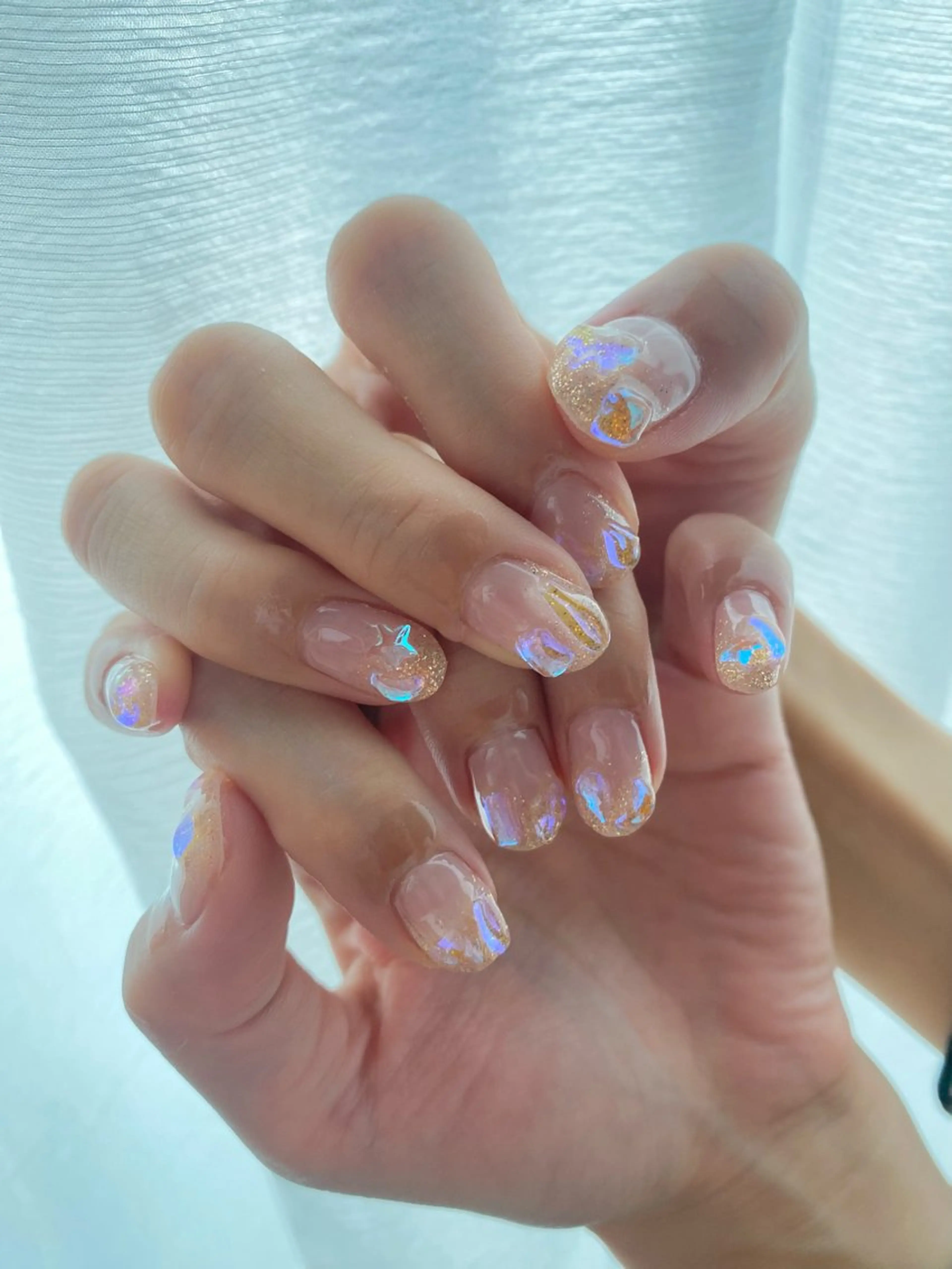 ネイル 氷ネイル・うるうるネイル キラキラネイル 韓国ネイル ワンホンネイル ハンドネイル ëmma nail_ by chulaのネイルデザイン