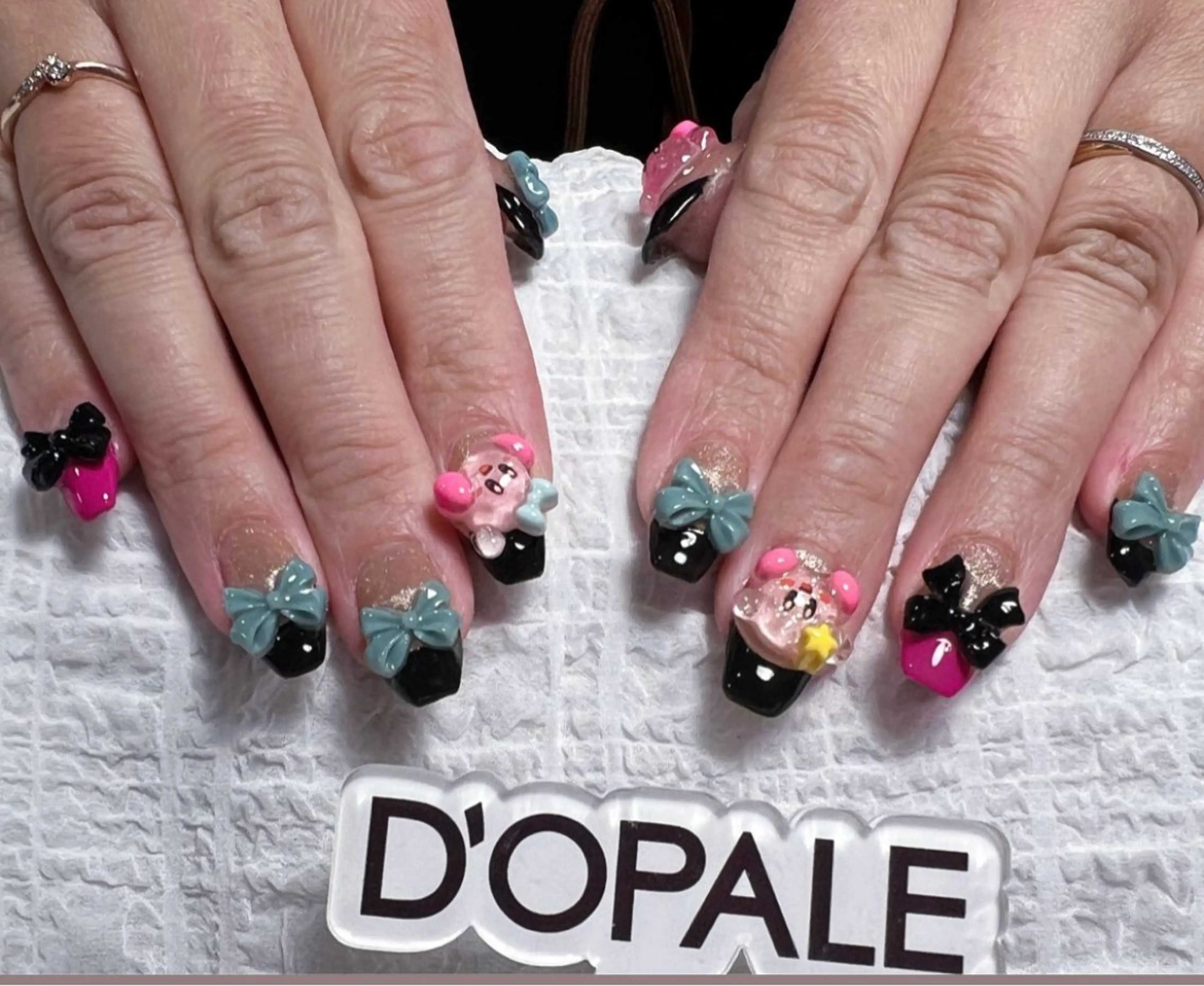 ネイル D‘OPALE所属・DOPALE、もも 彦奇のネイルデザイン