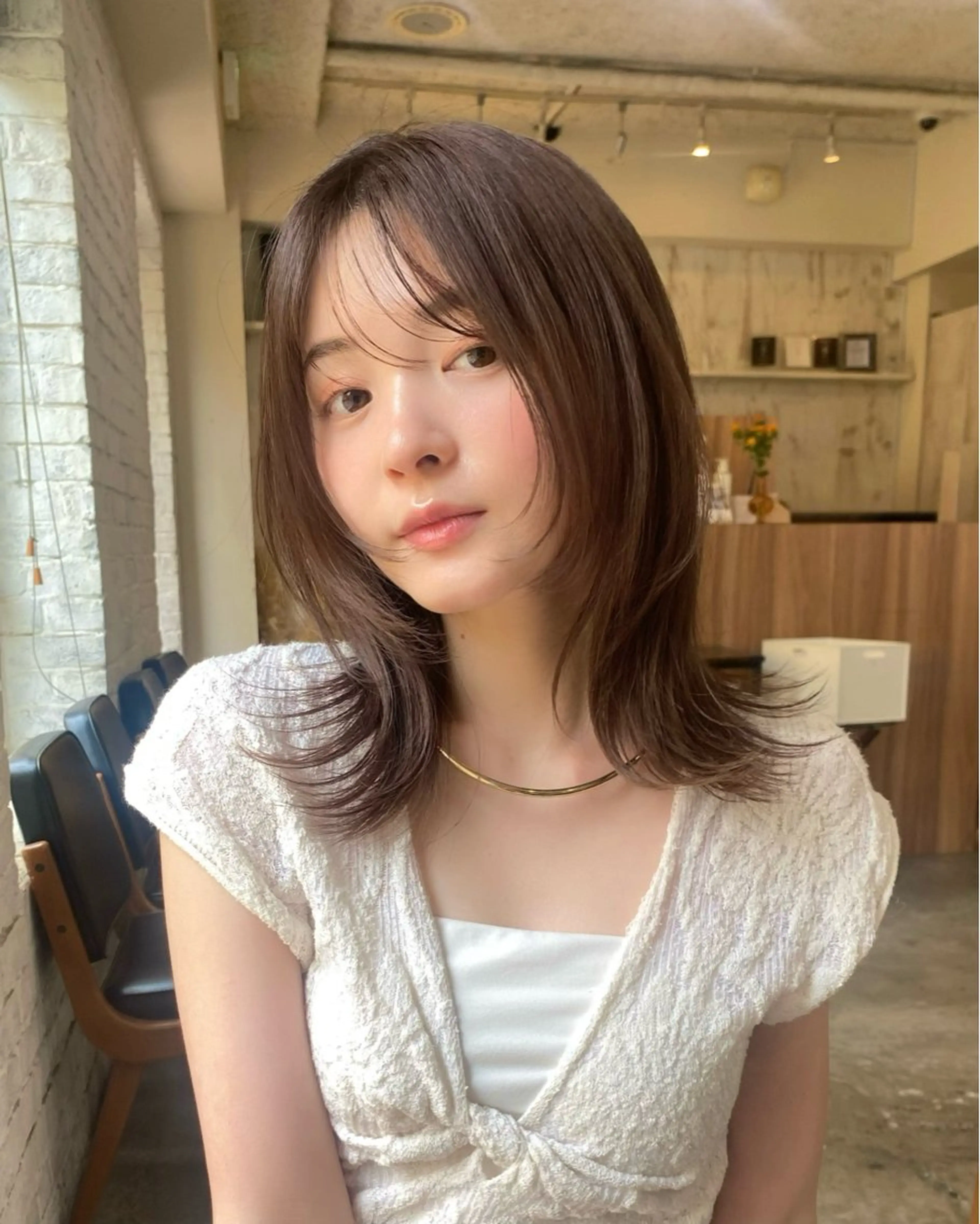 ミディアム カラー 似合わせカット カット ヘアカラー トリートメント shiori/暖色/ レイヤー/似合わせのヘアスタイル