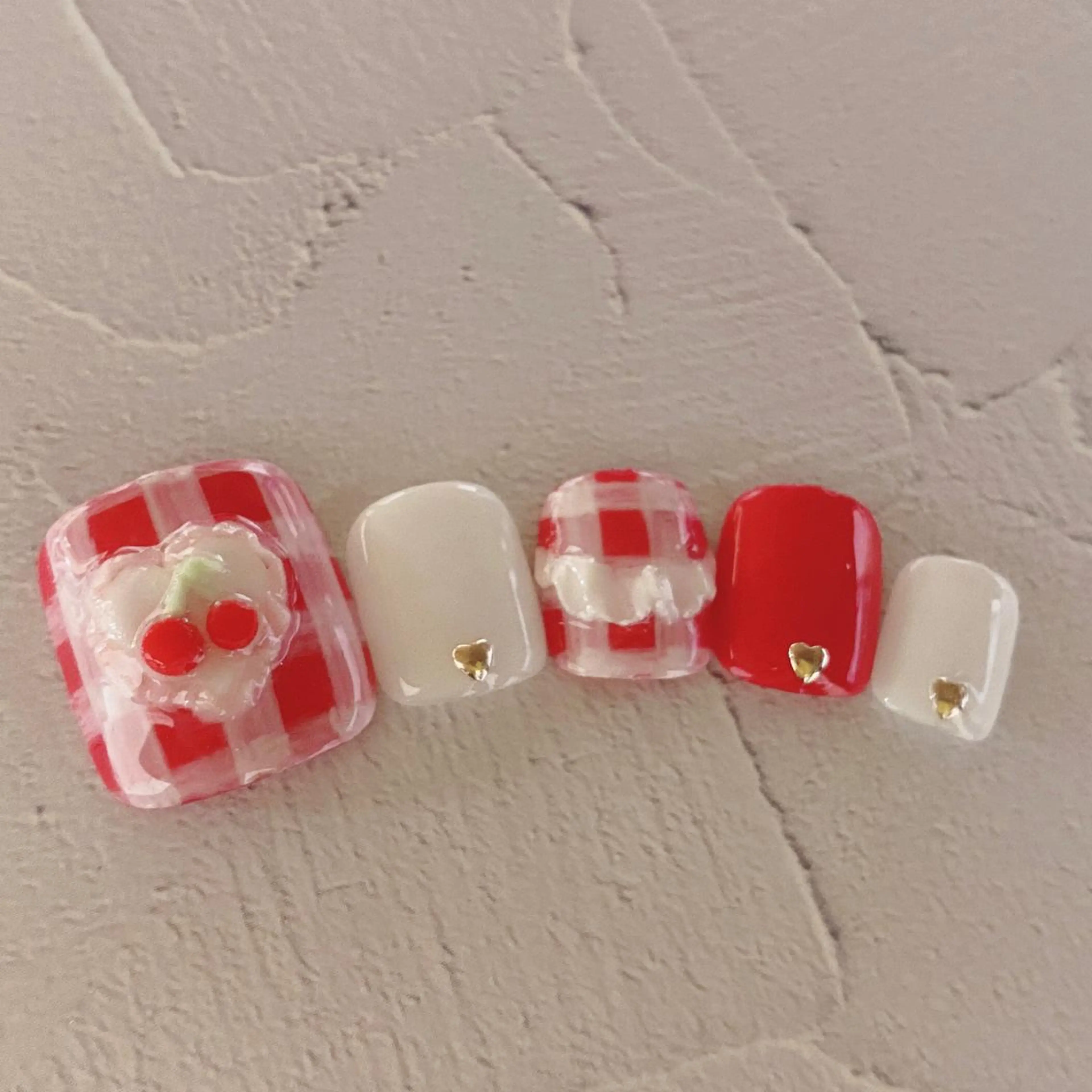 ネイル f'bloom  L’ecrinのネイルデザイン