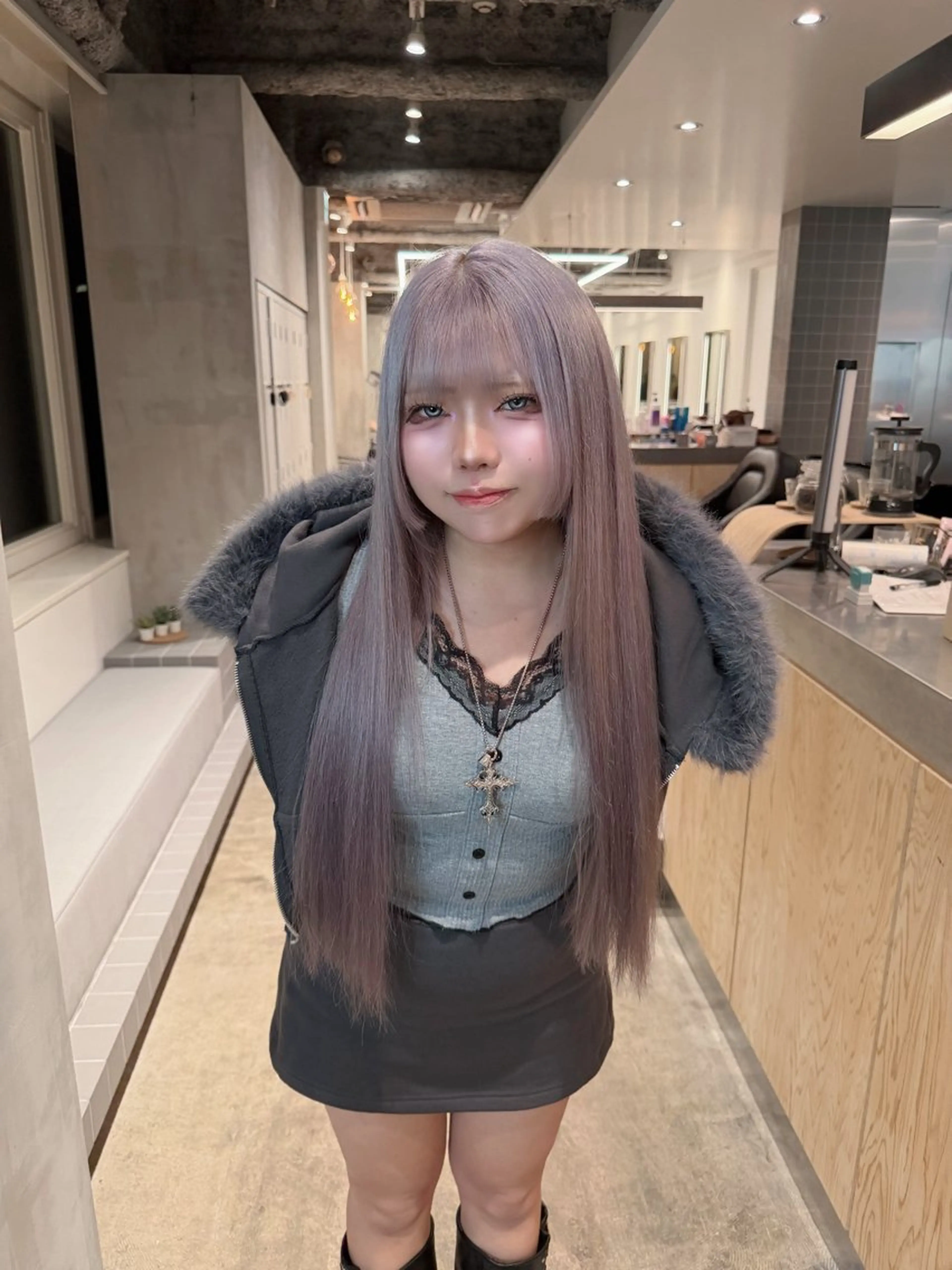 カラー ハイトーン/ブリーチ /ウルフ/しゅーたのヘアスタイル