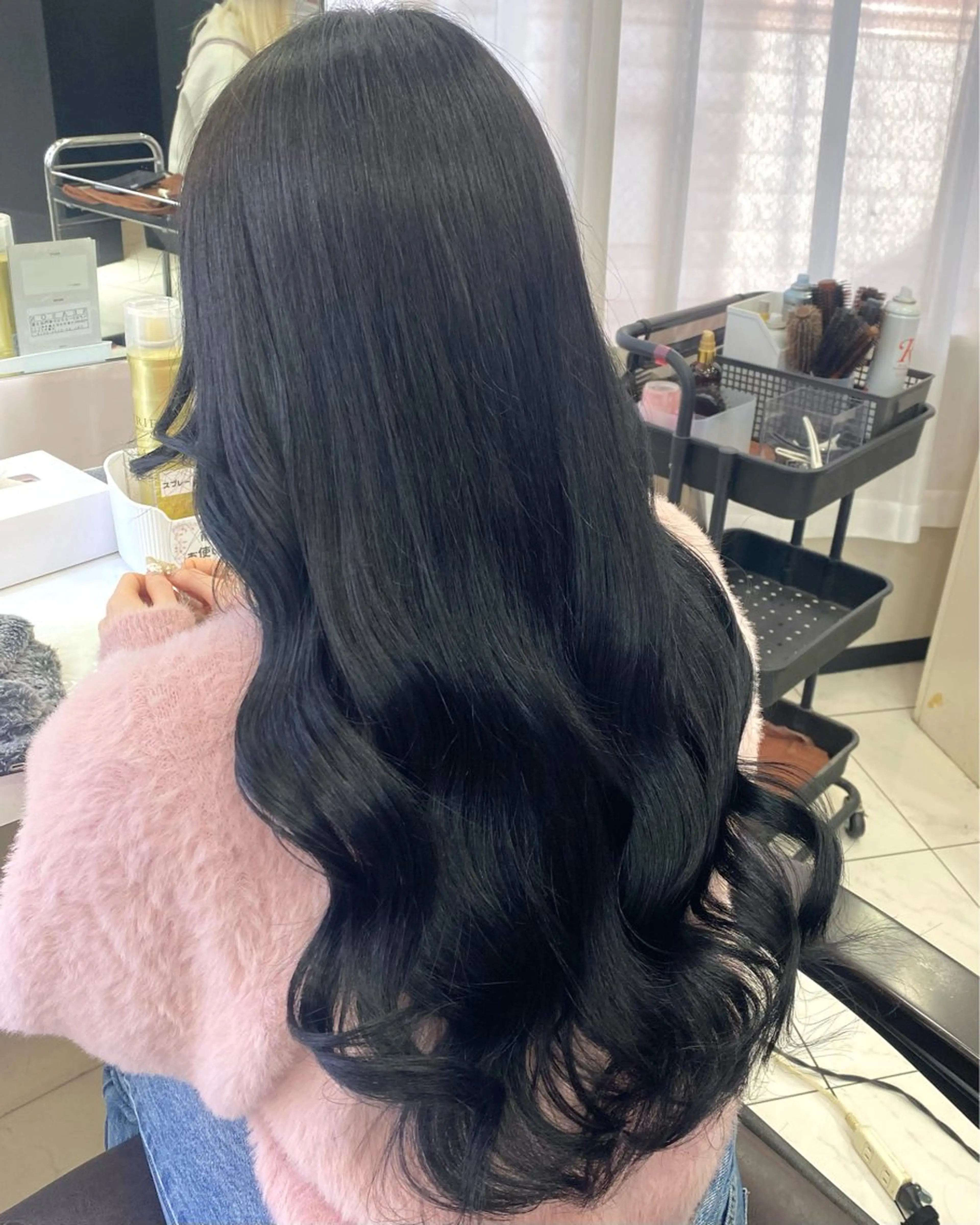 ロング illfrere所属・illfrere MOMOKAのヘアスタイル