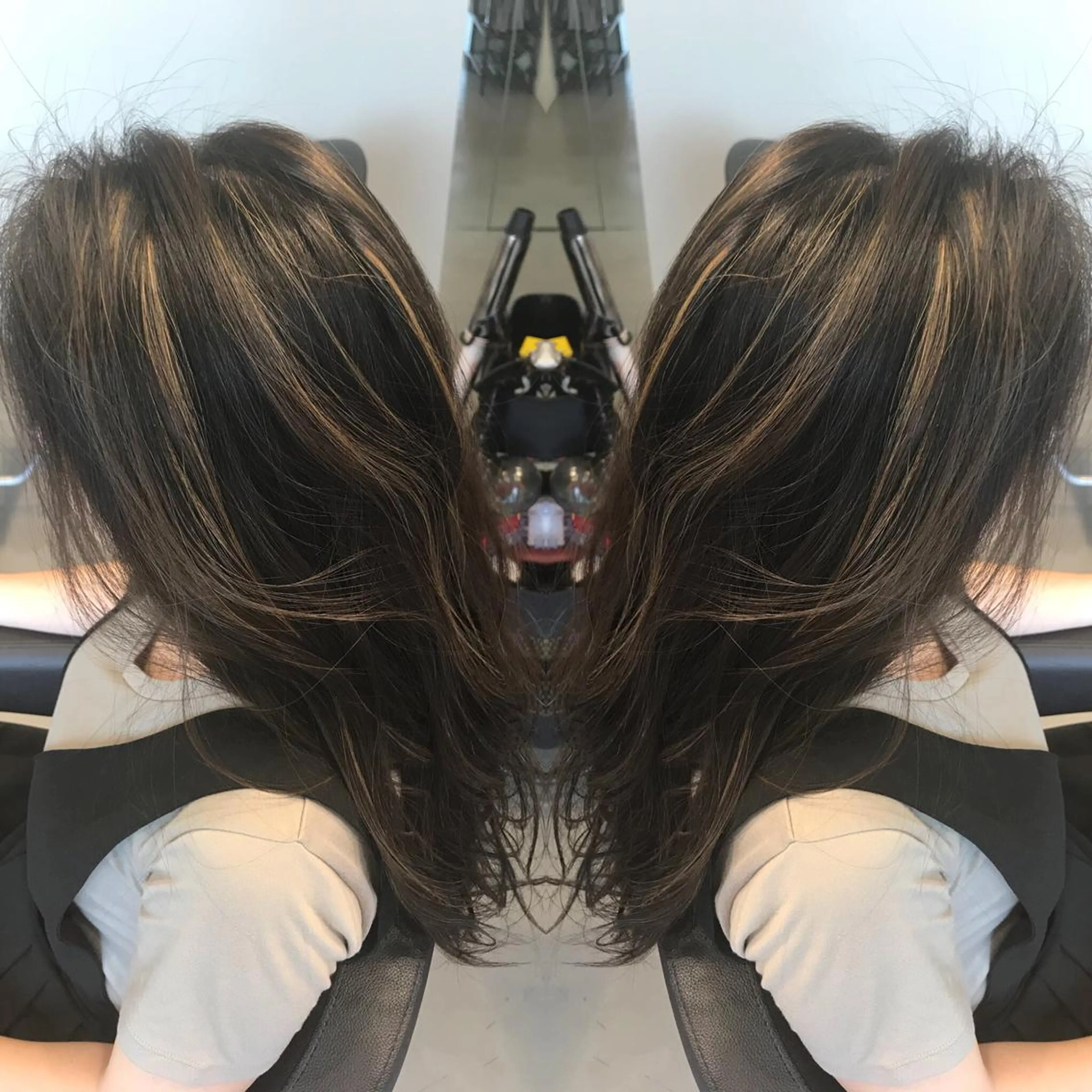 ロング カラー ハイライトカラー ハイライト ヘアカラー 大久保 隆蔵のヘアスタイル