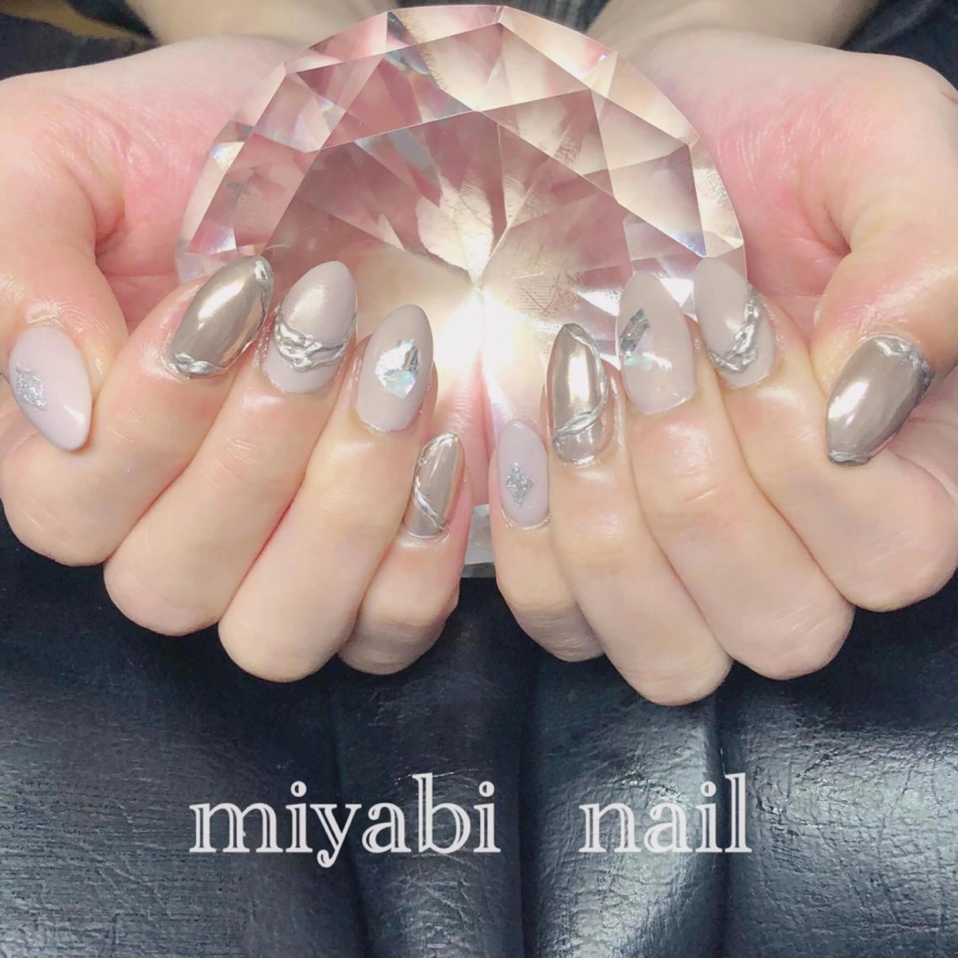 ネイル アートネイル マットネイル ミラーネイル 持ち込み シルバー ハンドネイル miyabi nail 桂川駅近くのネイルデザイン