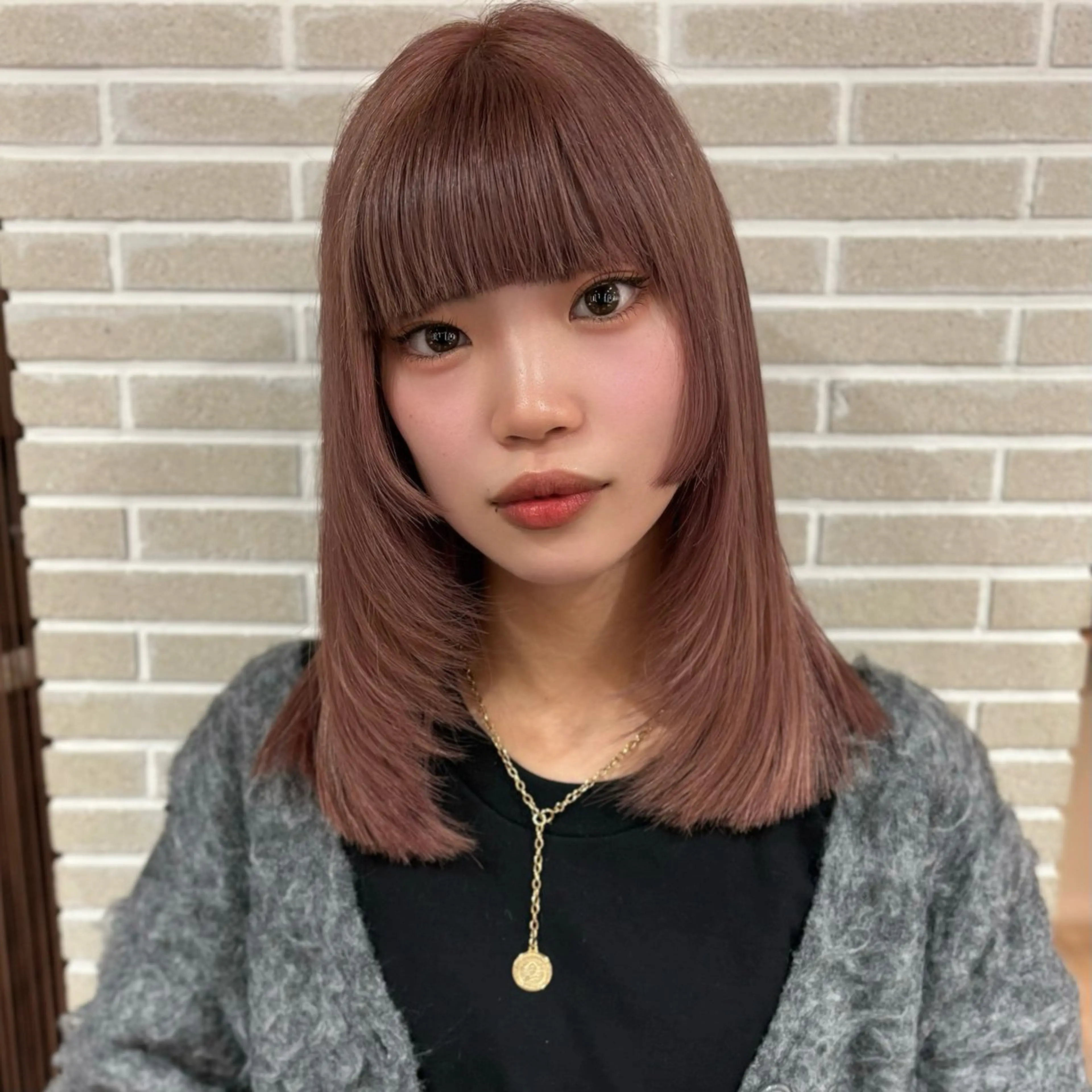 ミディアム カット ヘアカラー レイヤーカット⭐️ ブリーチ桑原 日花理のヘアスタイル