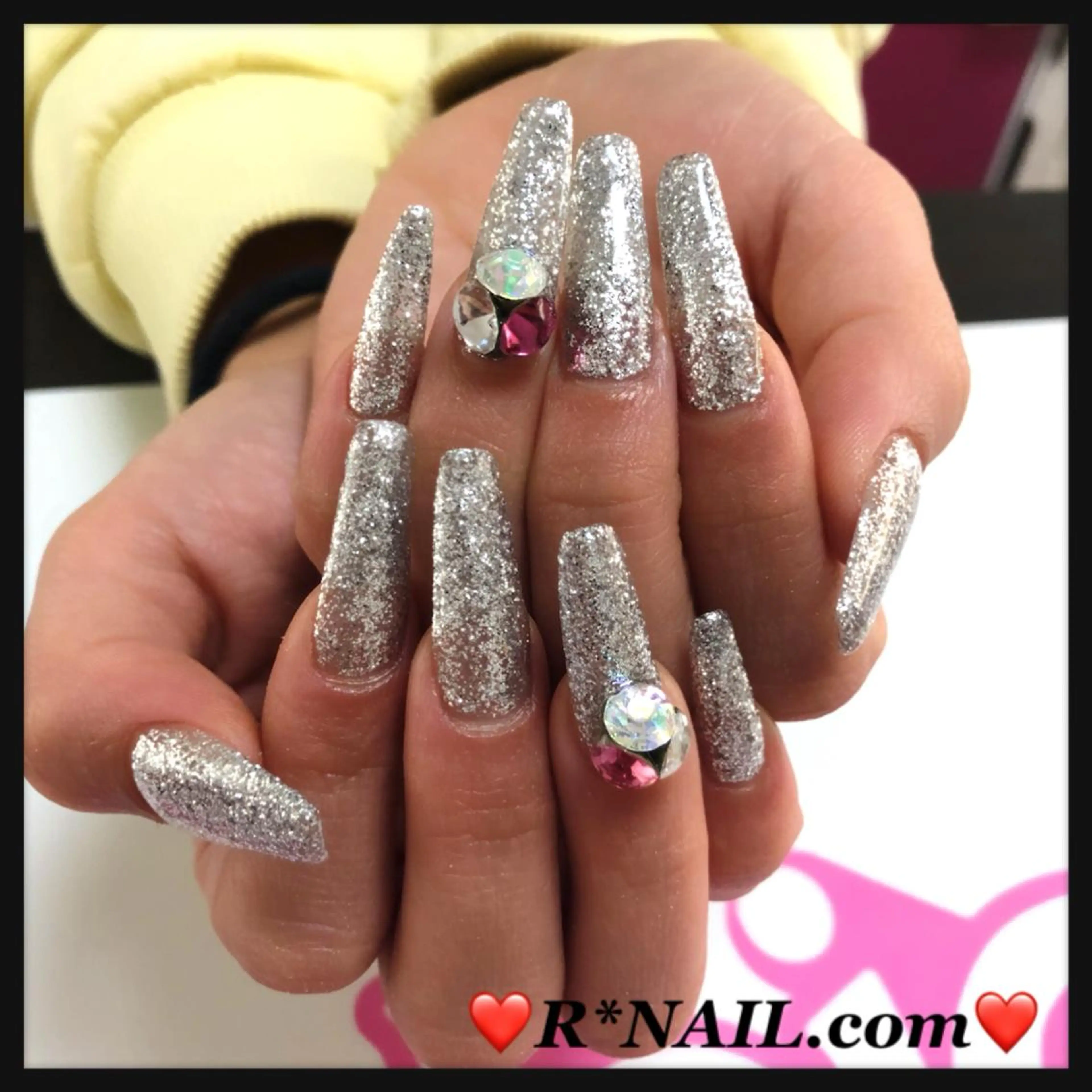 ネイル ジェルネイル ワンカラーネイル R*NAIL .comのネイルデザイン