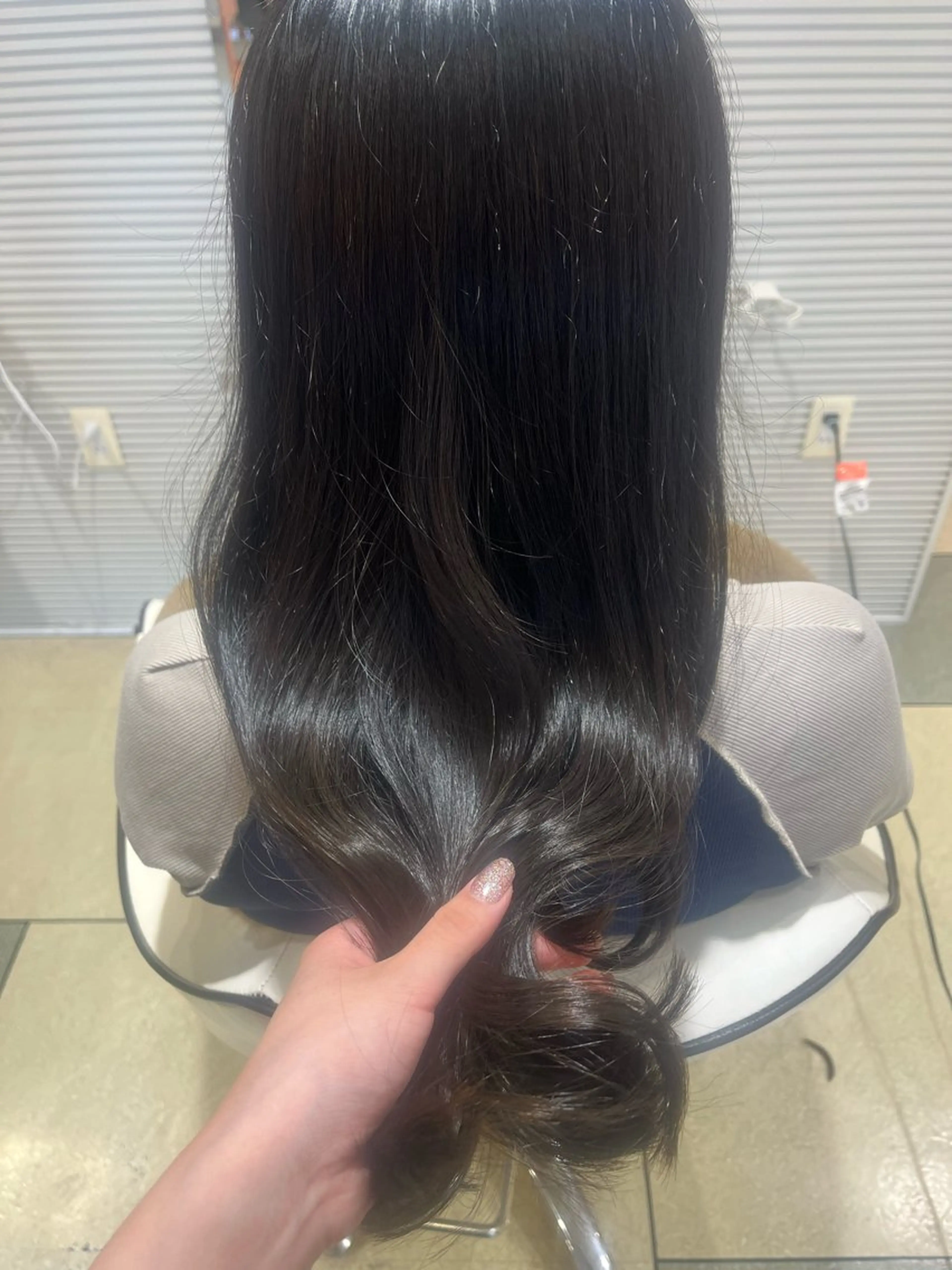 ロング カラー カット ヘアカラー トリートメント ベージュカラー⌇﻿ くびれヘア.𐙚心音のヘアスタイル