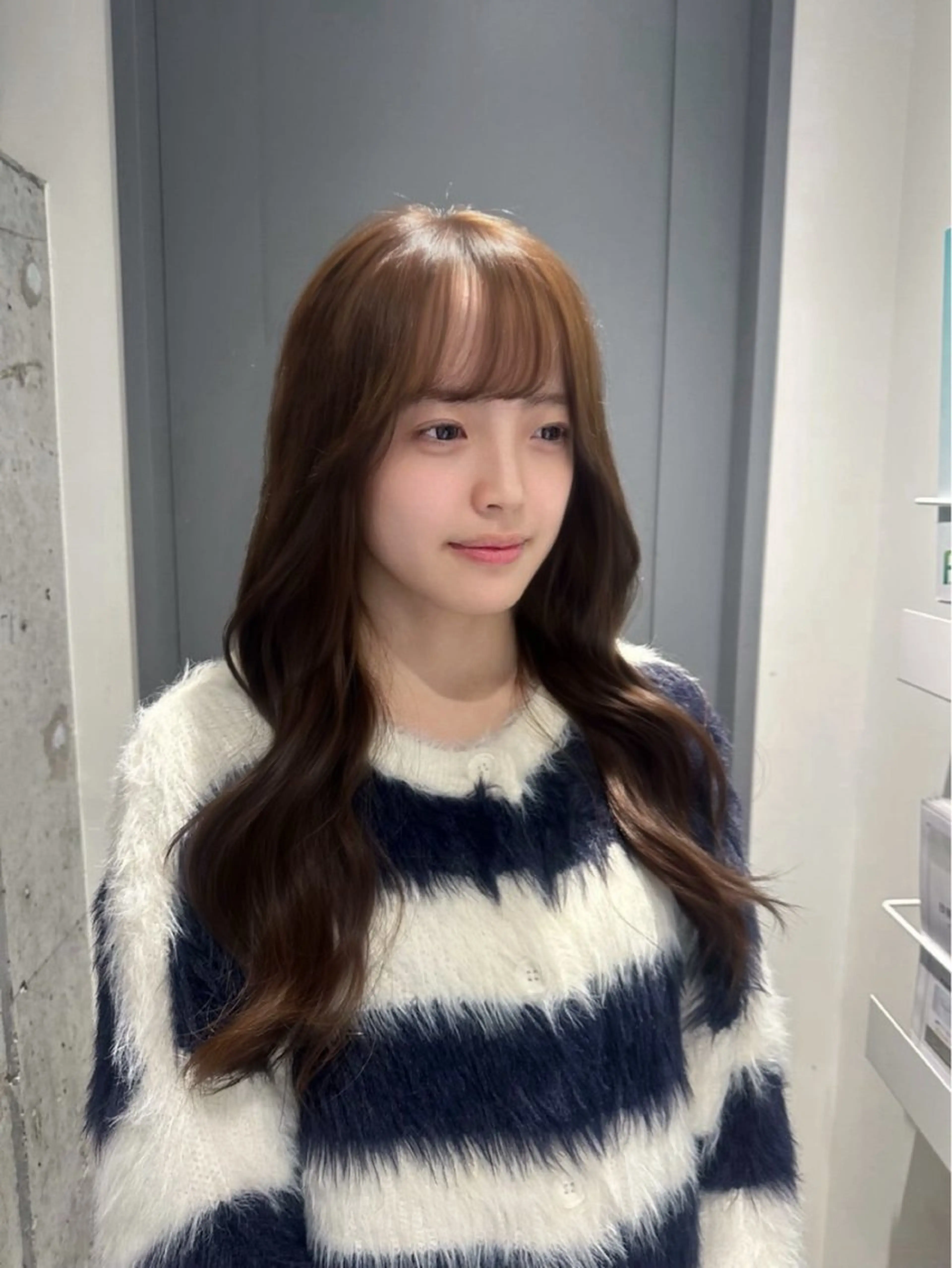 ロング ヘアカラー 🎀LUNA🎀 レイヤーカット✨のヘアスタイル