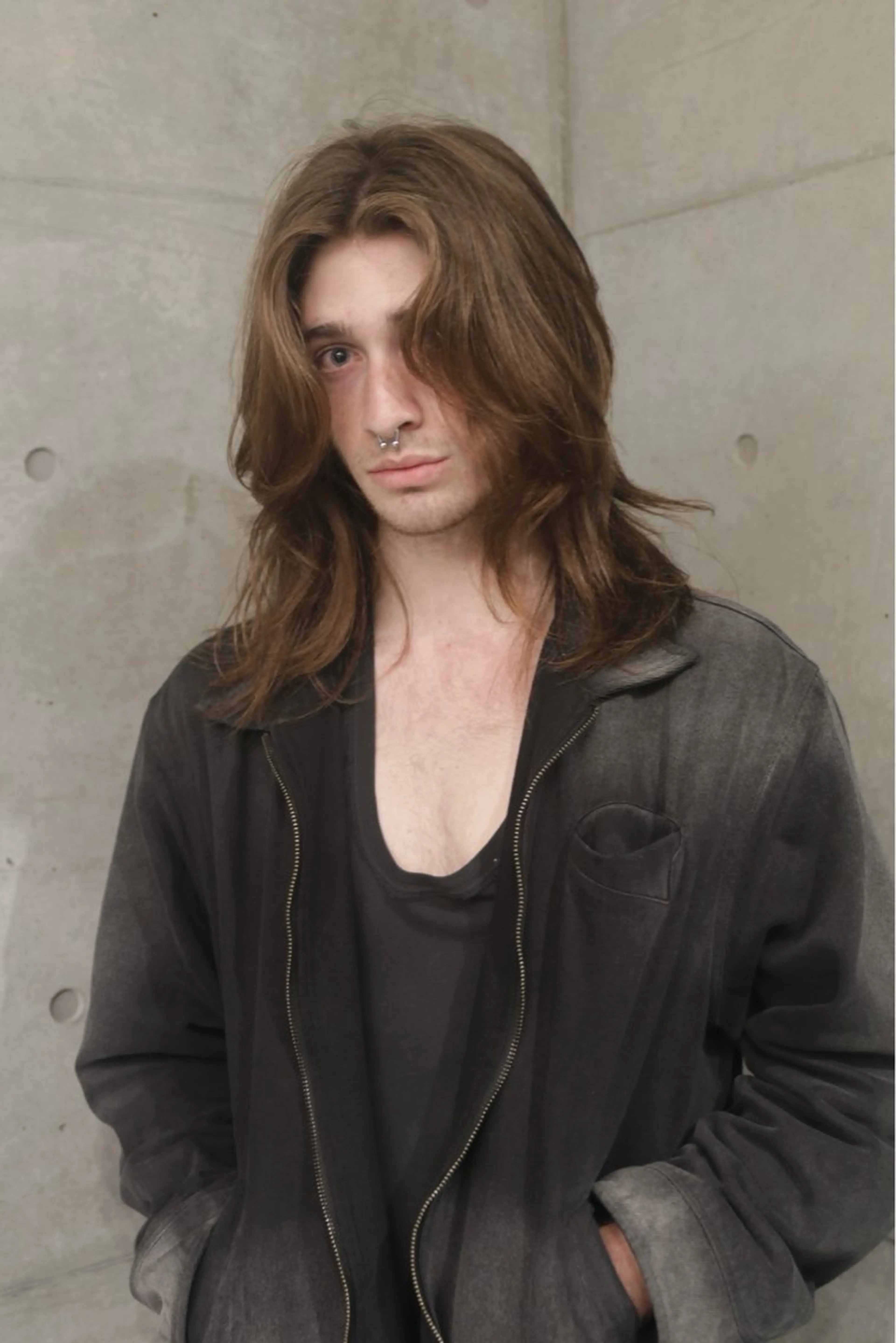 ロング パーマ メンズ レイヤーカット ロング デザインカラーとハイ トーン/HIROKIのヘアスタイル