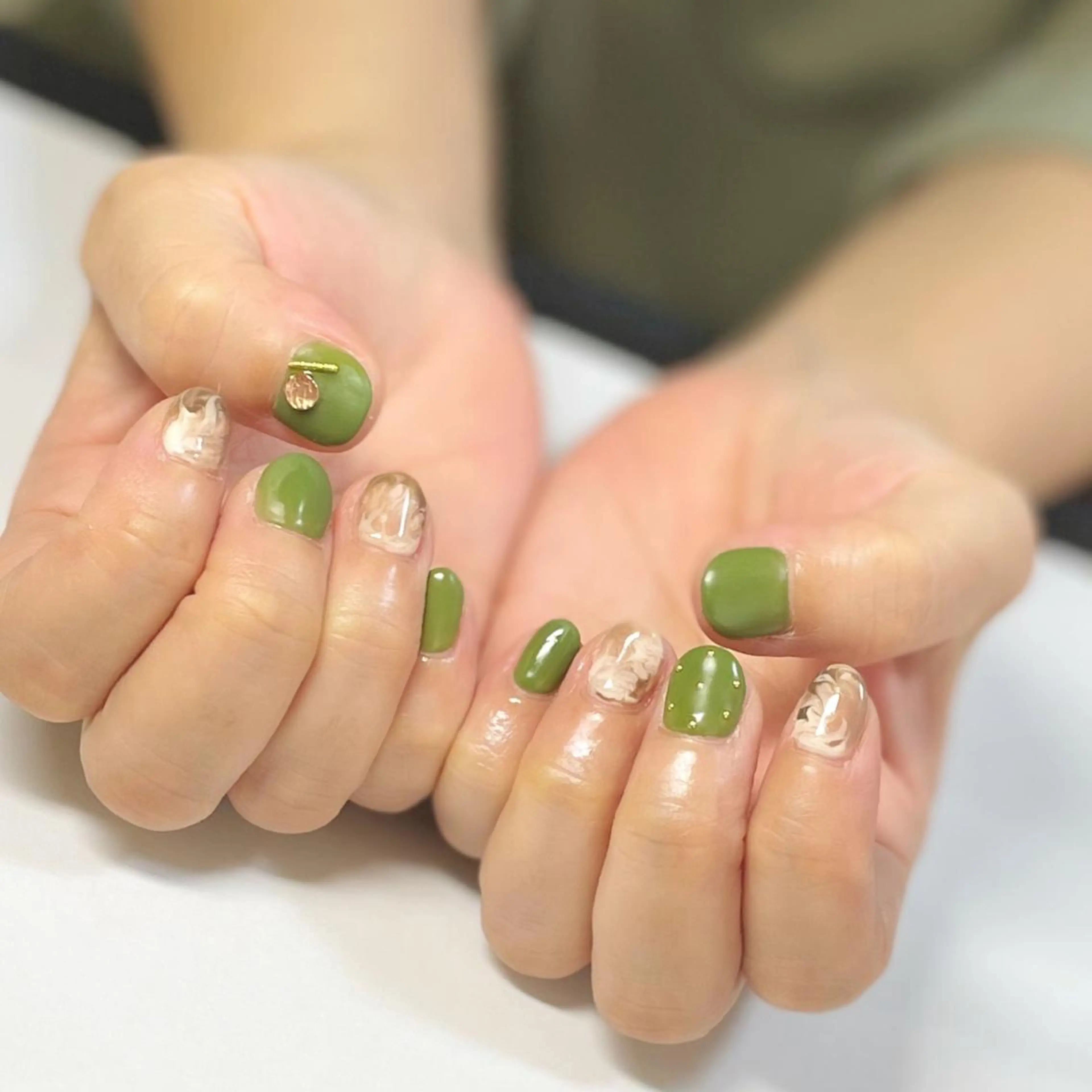 ネイル アートネイル KOMINE TOMOKOのネイルデザイン