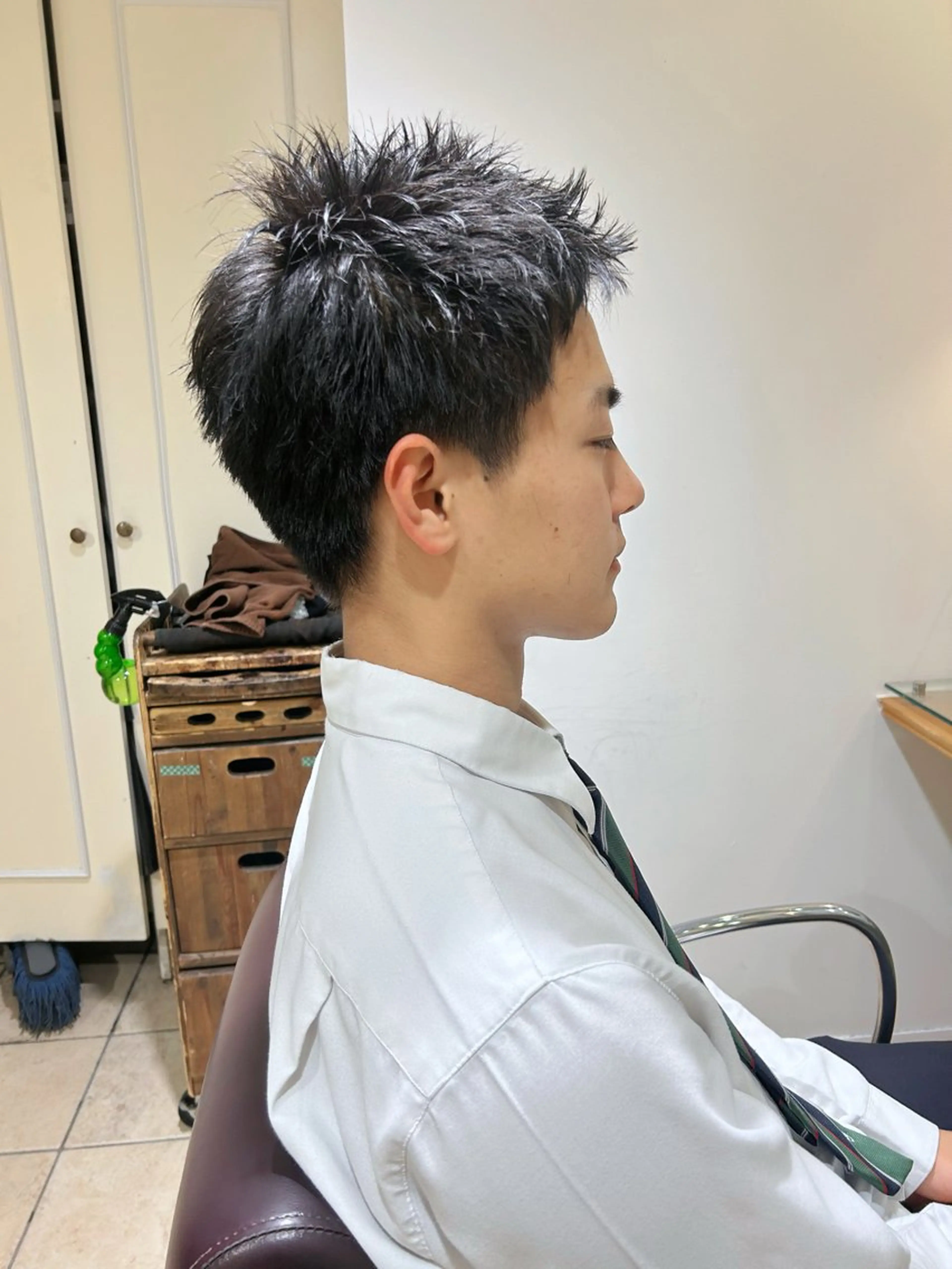 メンズ スパイキーショート カット momoha 『モテヘア🍓』のヘアスタイル