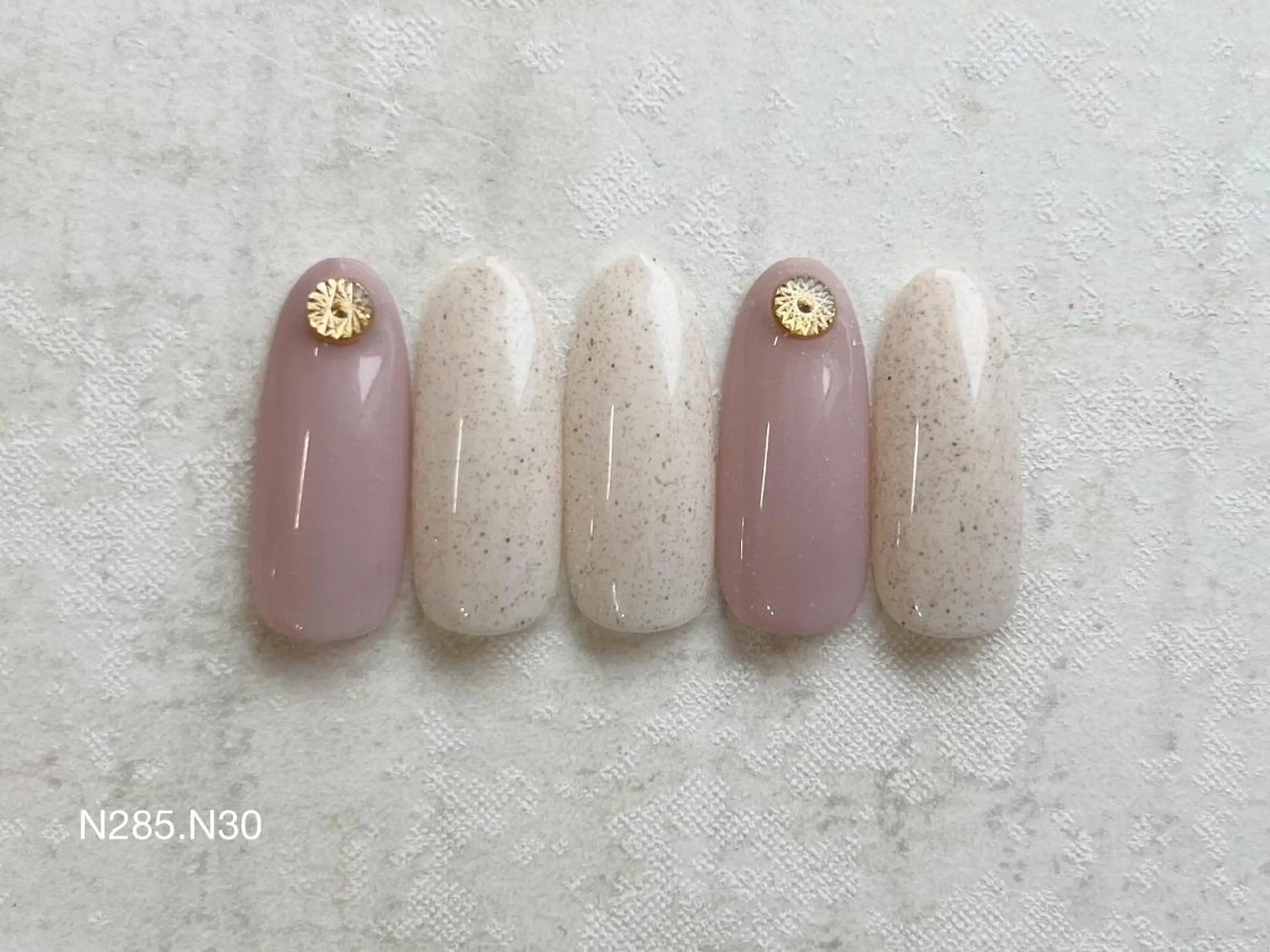 ネイル ジョアアンジェ京橋店 園田 美碧のネイルデザイン