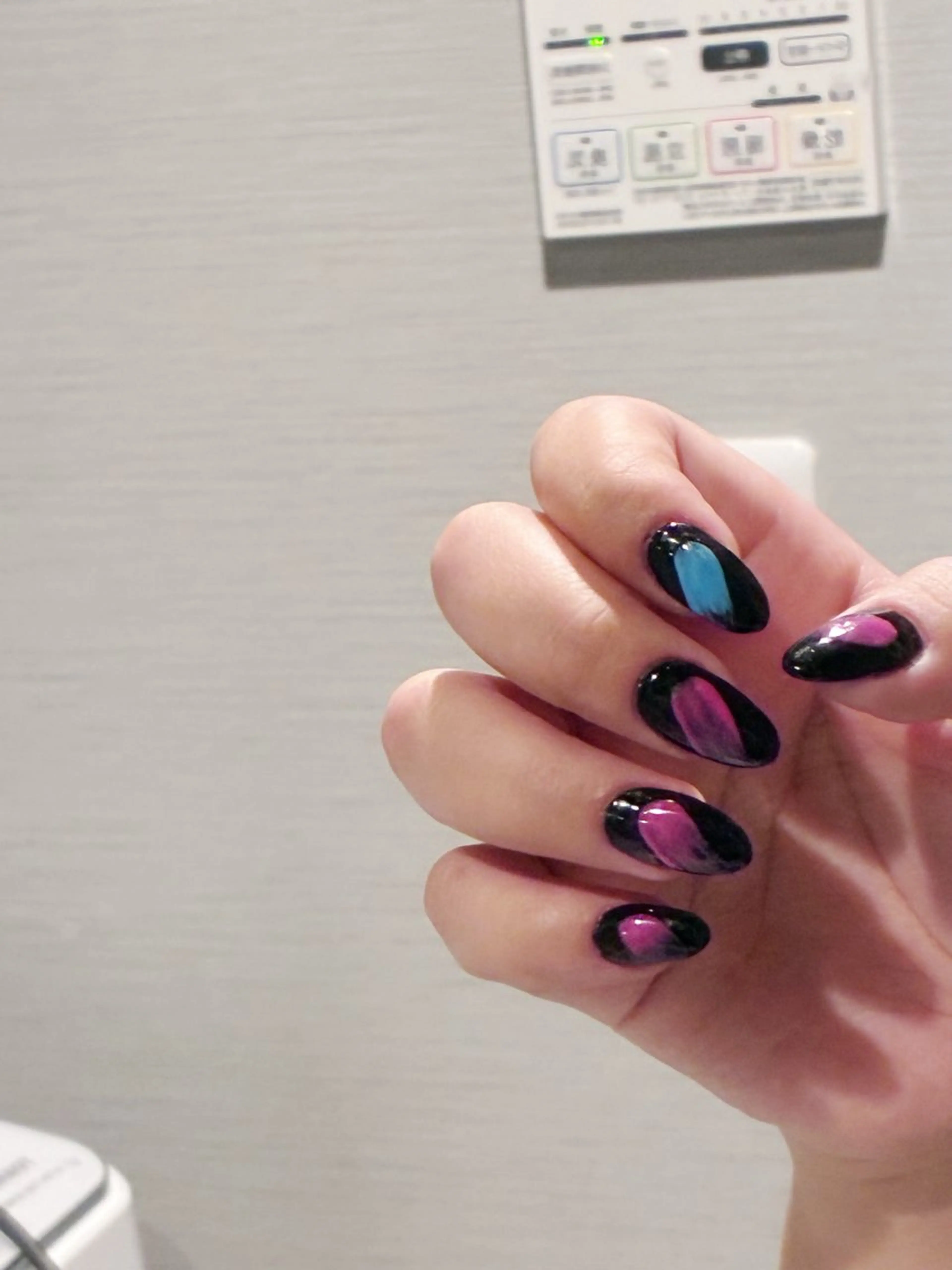 ネイル ハンドネイル 鄭 津のネイルデザイン