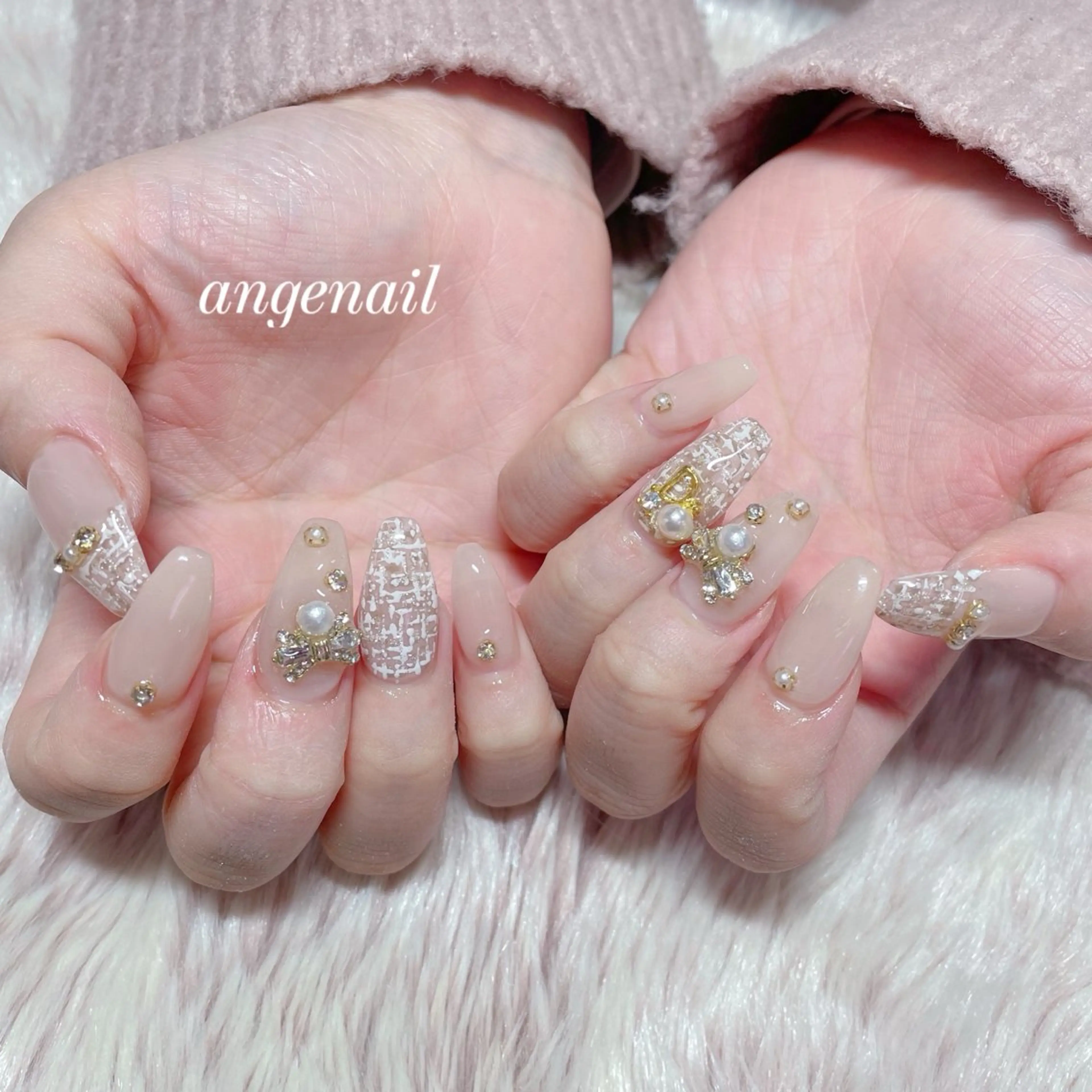 ネイル ハンドネイル オーナーネイリスト MAKIのネイルデザイン