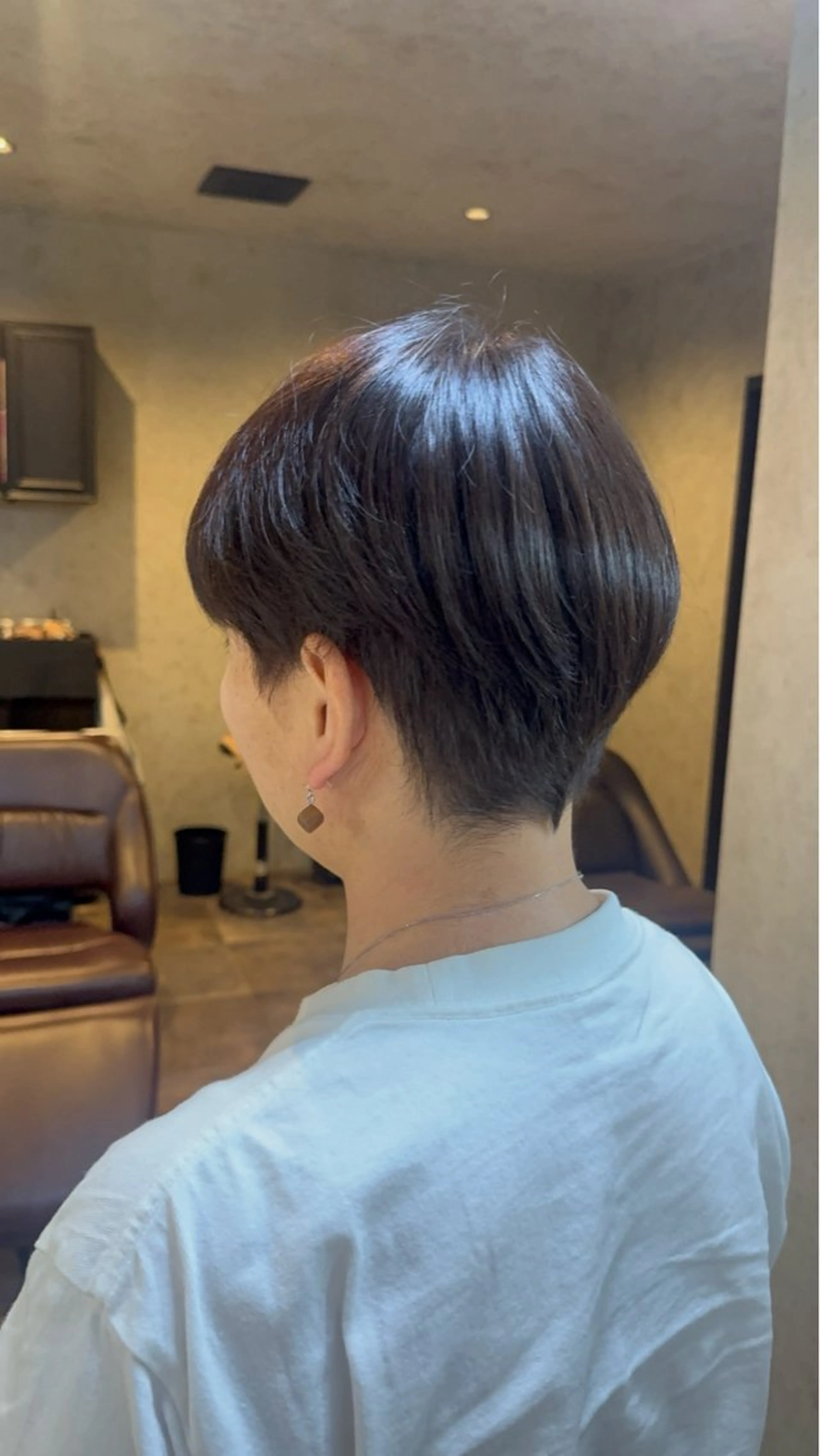 白髪染めカラー‪🤎👩 根元までしっかり丁寧にカラーリングします✨️の写真