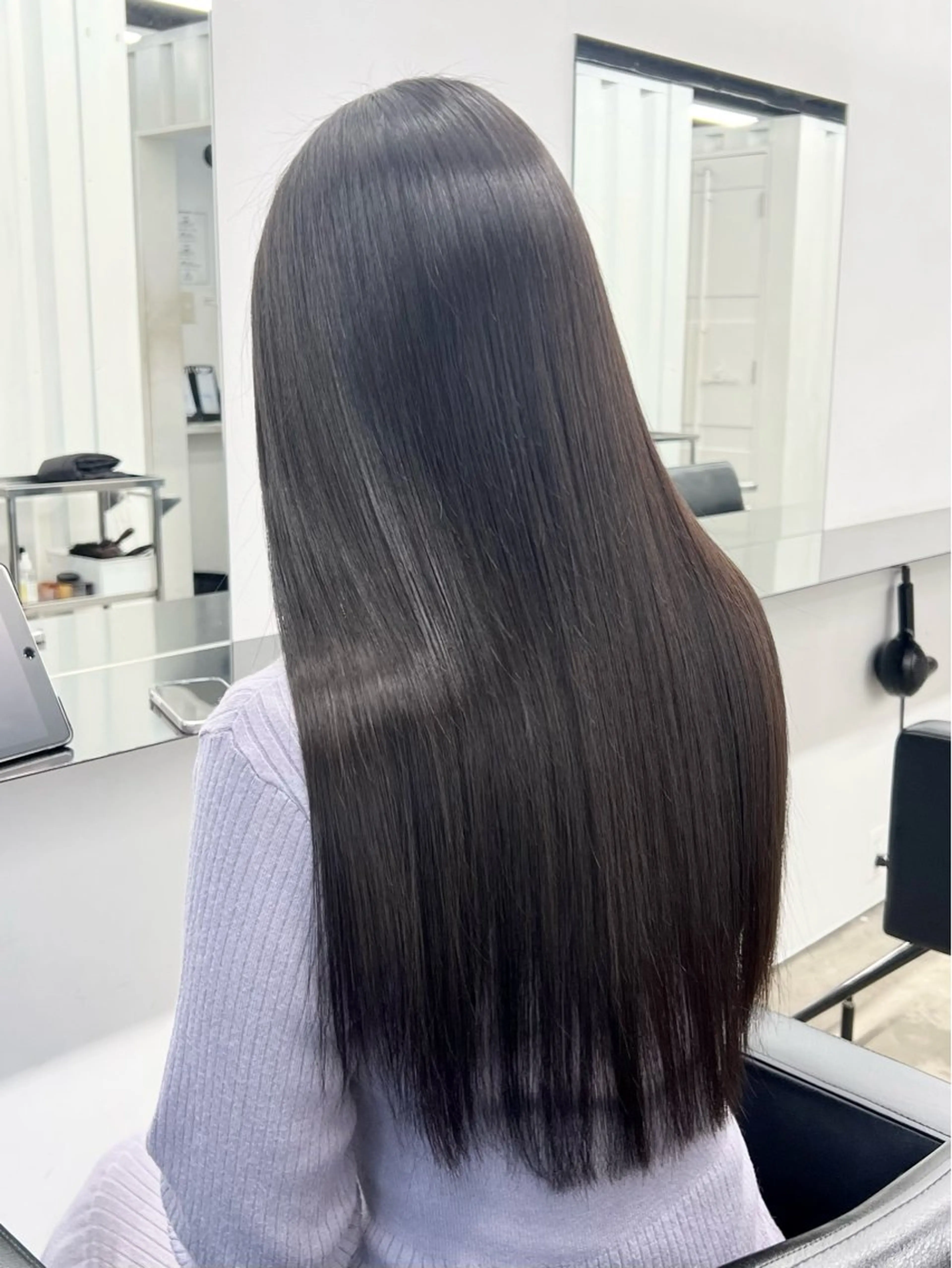 セミロング カラー アッシュ ベージュカラー ブラウンカラー ブラウンベージュ ケアカラー HARU//原宿🤍 リピート率NO.1のヘアスタイル