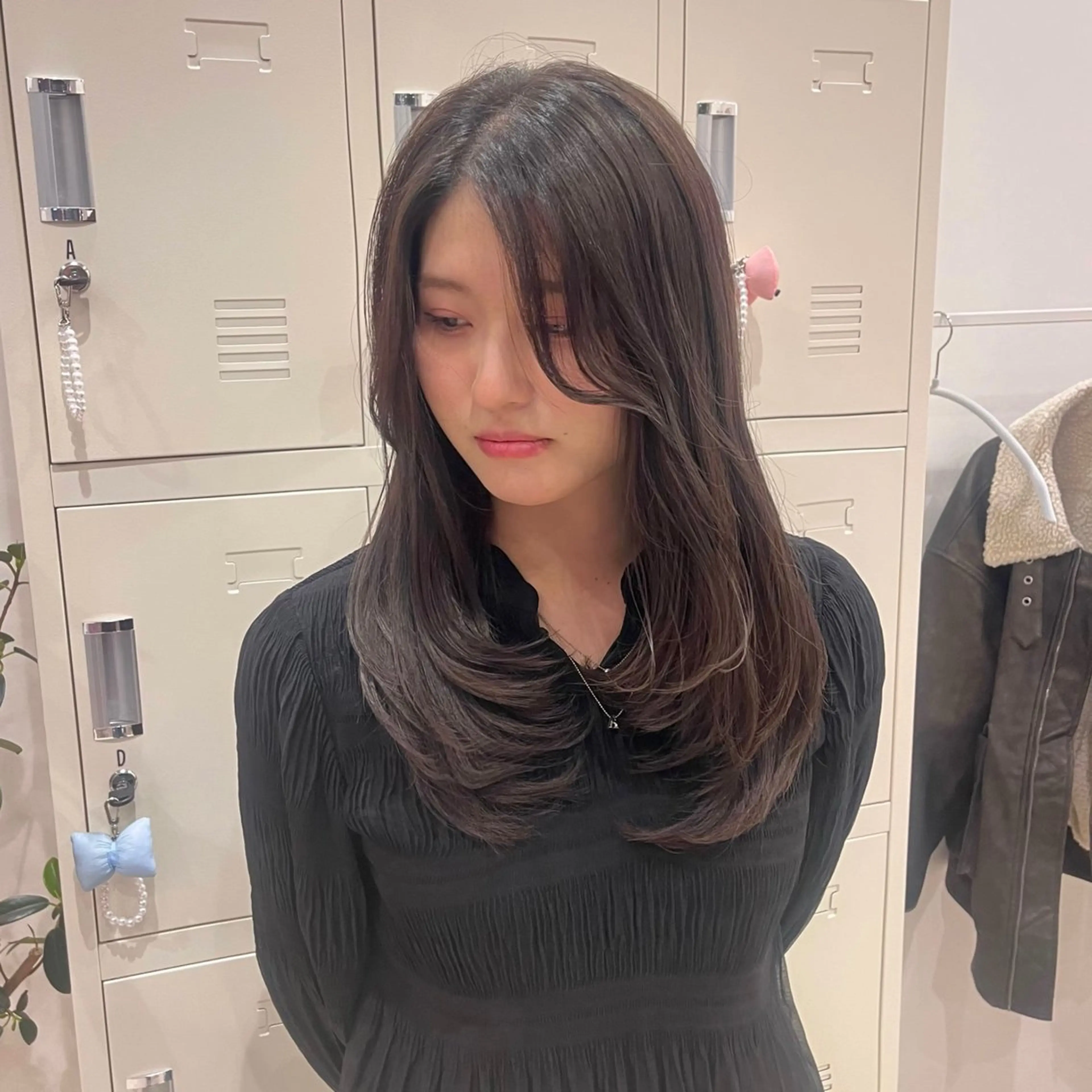 セミロング カラー 望愛/レイヤー/ハイ トーン/デザインのヘアスタイル