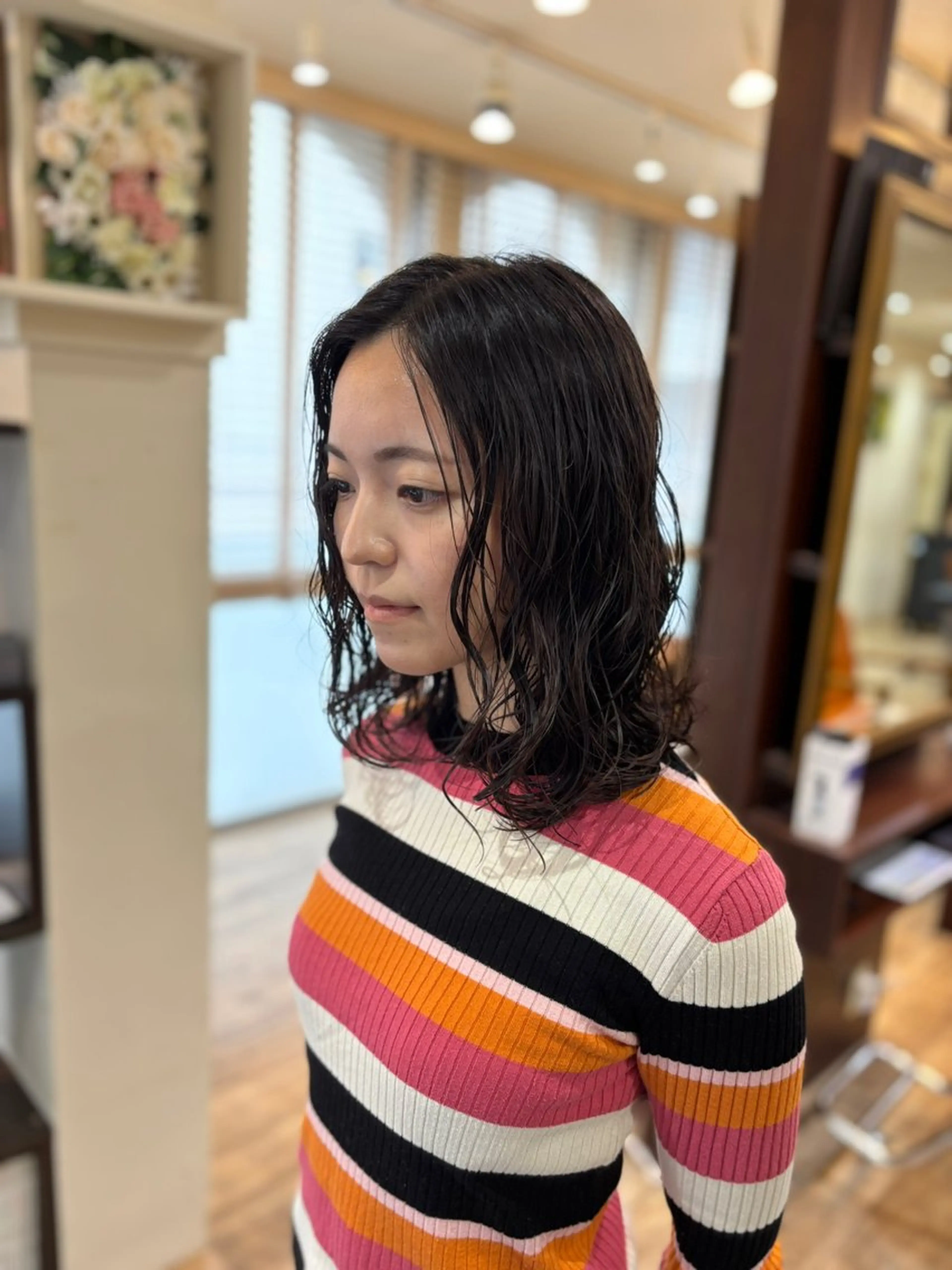 ミディアム パーマ 永作 真司のヘアスタイル