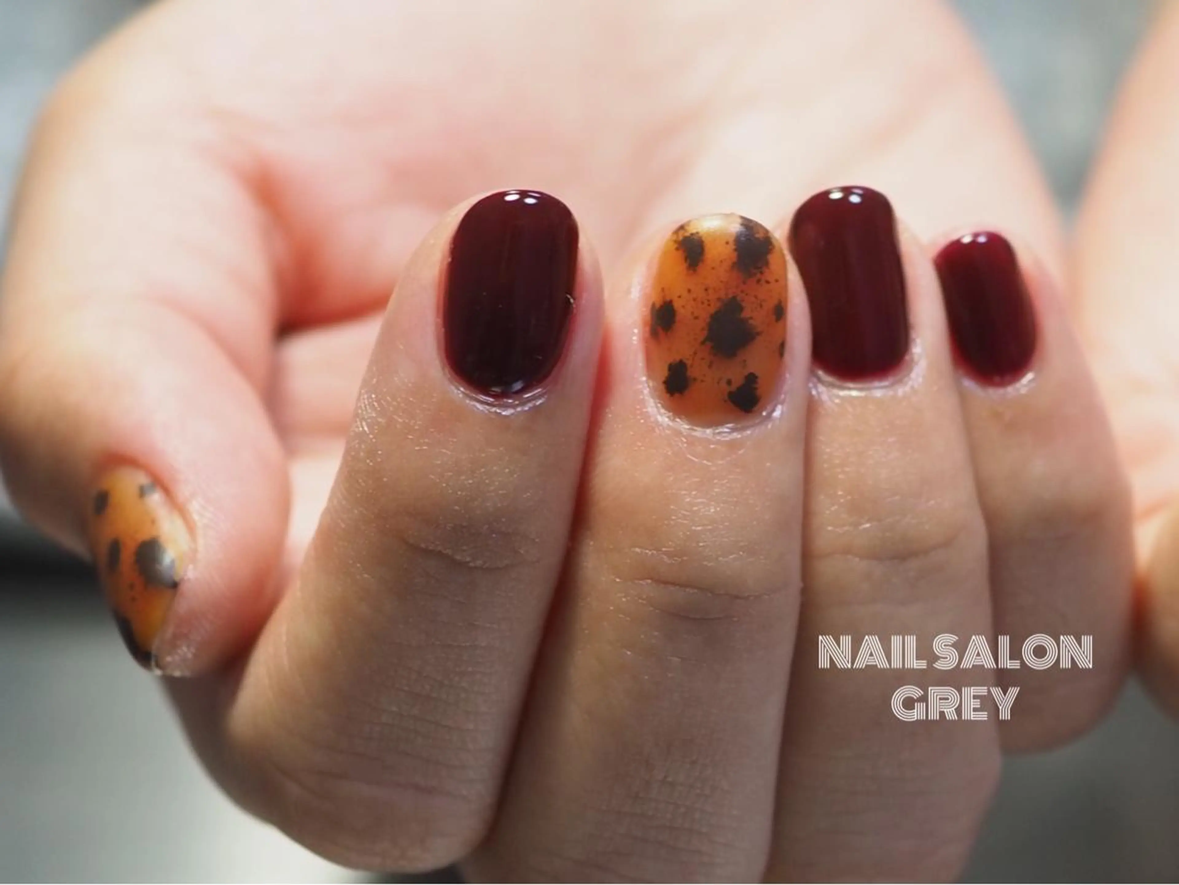 ネイル 【GREY】 TAIRAのネイルデザイン