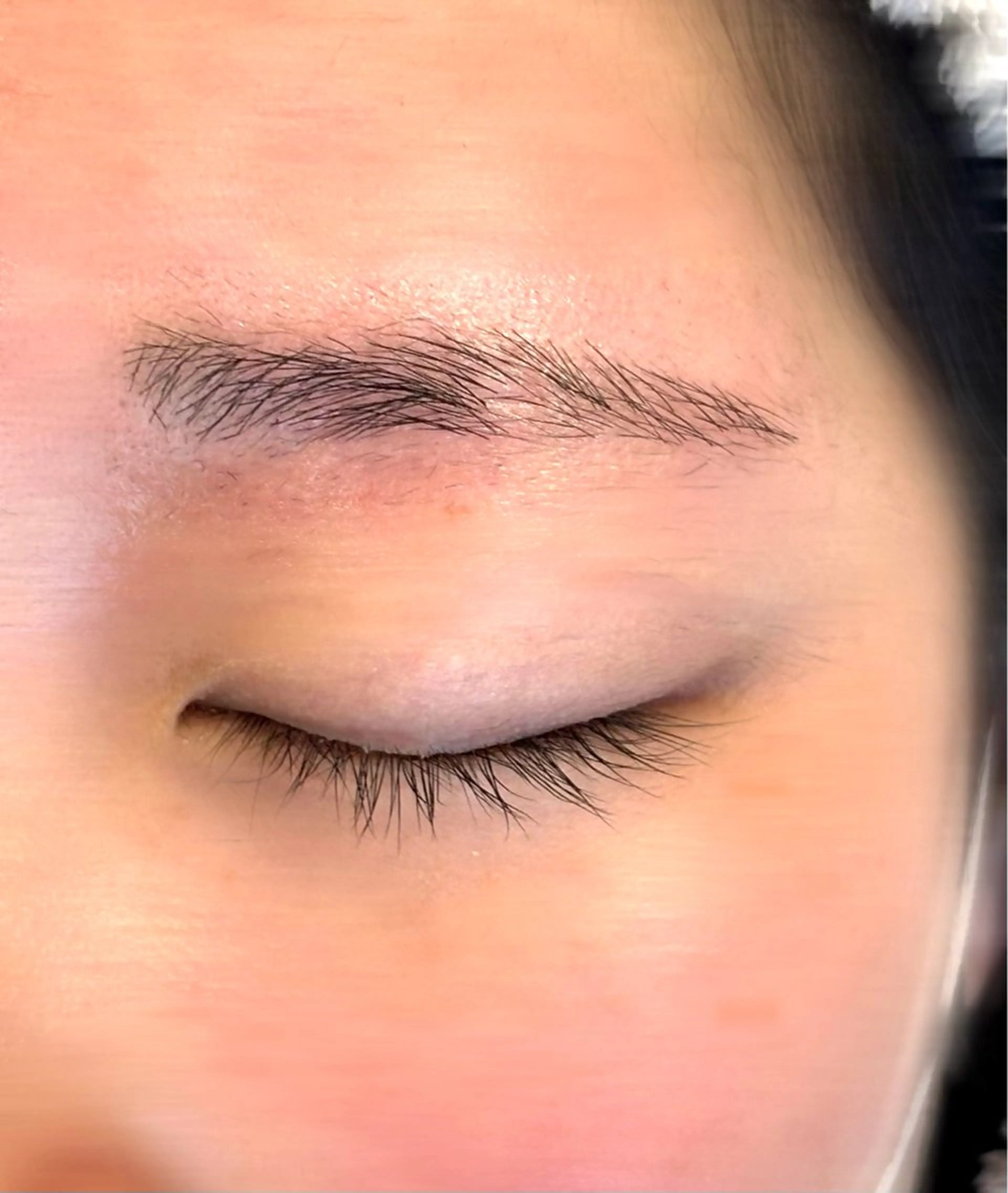 アイブロウ ワックス脱毛 眉カット Lazo nail & eyelash所属・ラソ eyelash あいかのマツエク・マツパデザイン