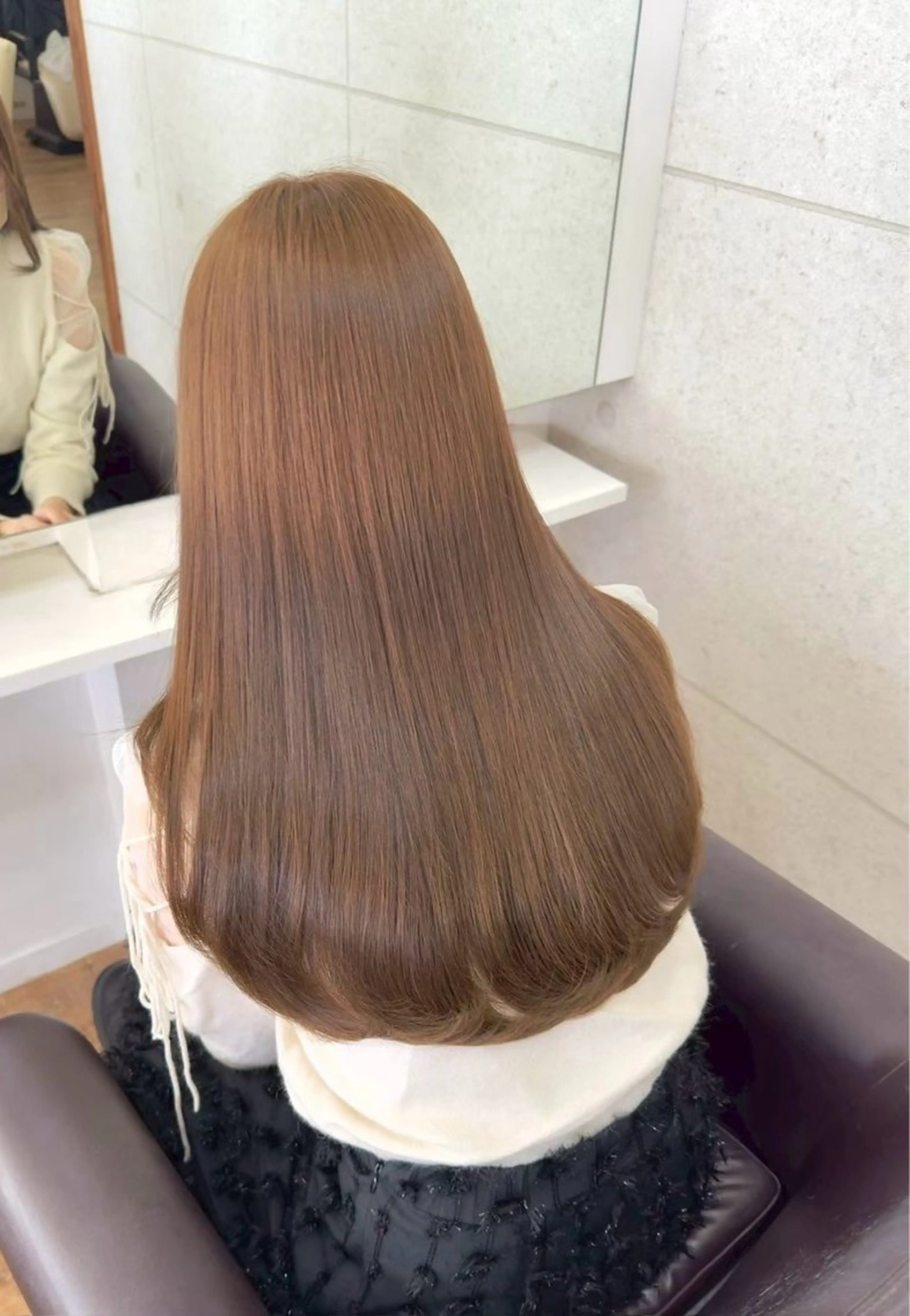 カラー Hip's eyes meiのヘアスタイル