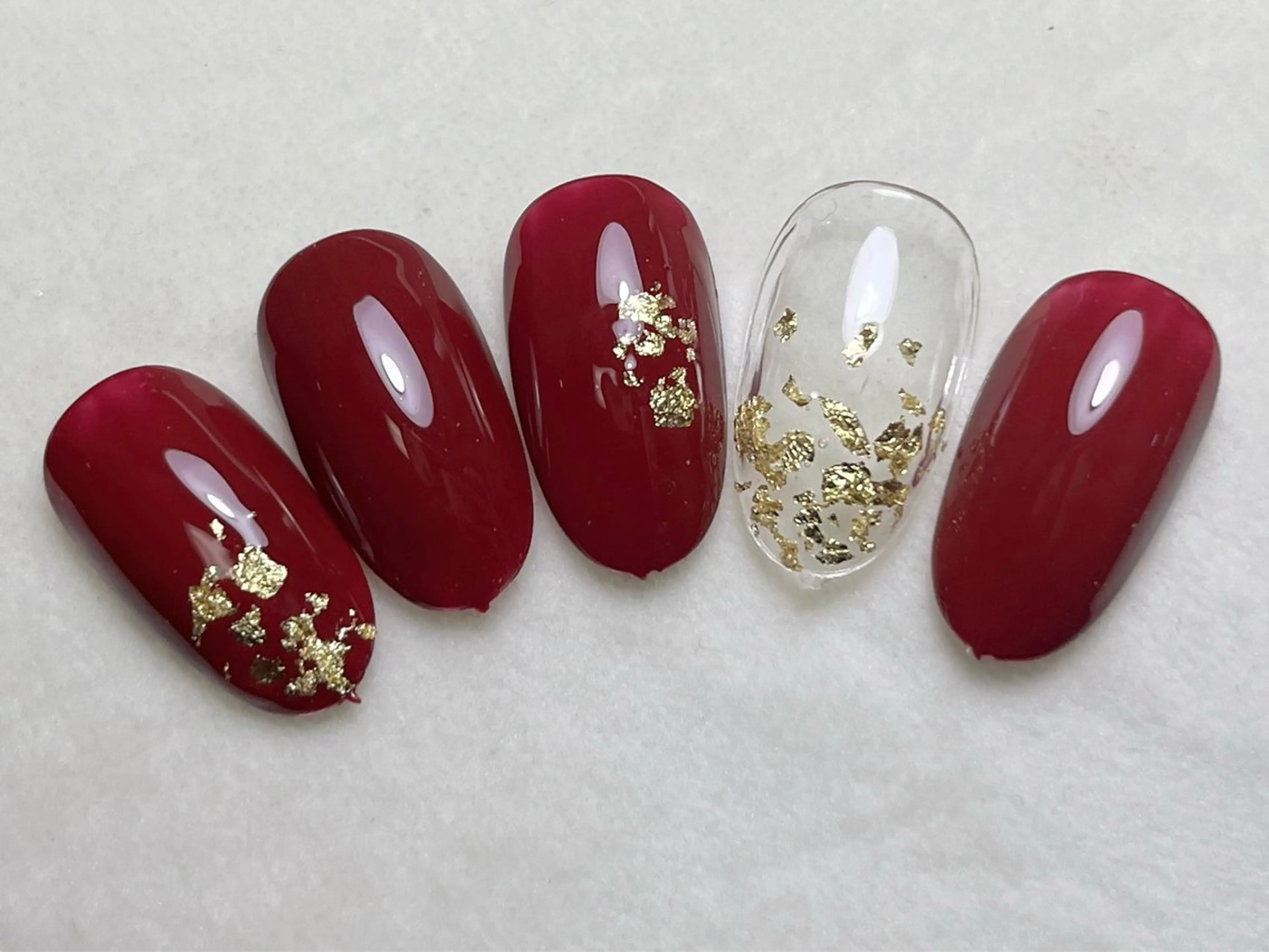 ネイル 赤色 シンプルネイル Rs nail 新宿西口のネイルデザイン
