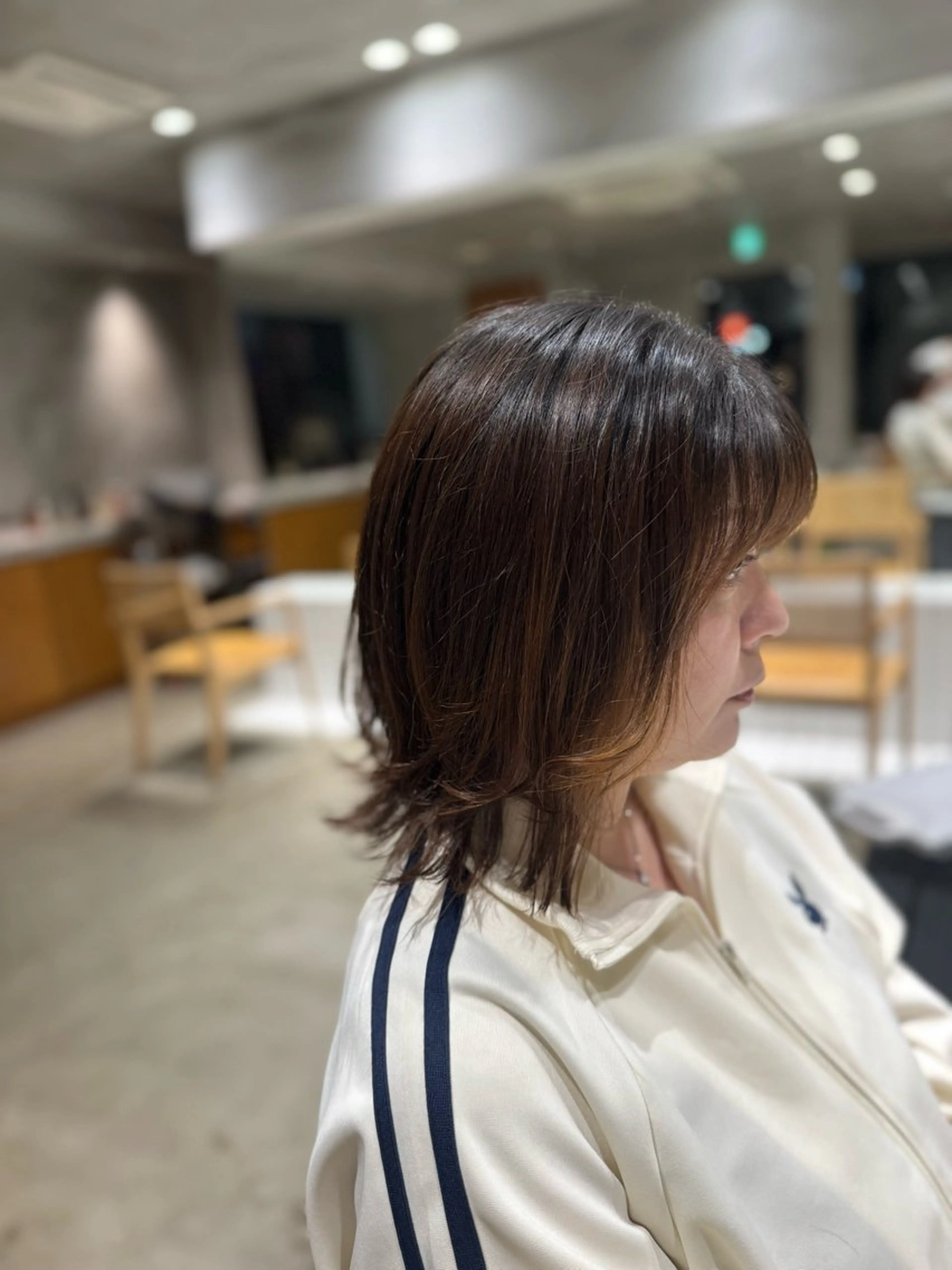 ミディアム 柳川 ことねのヘアスタイル