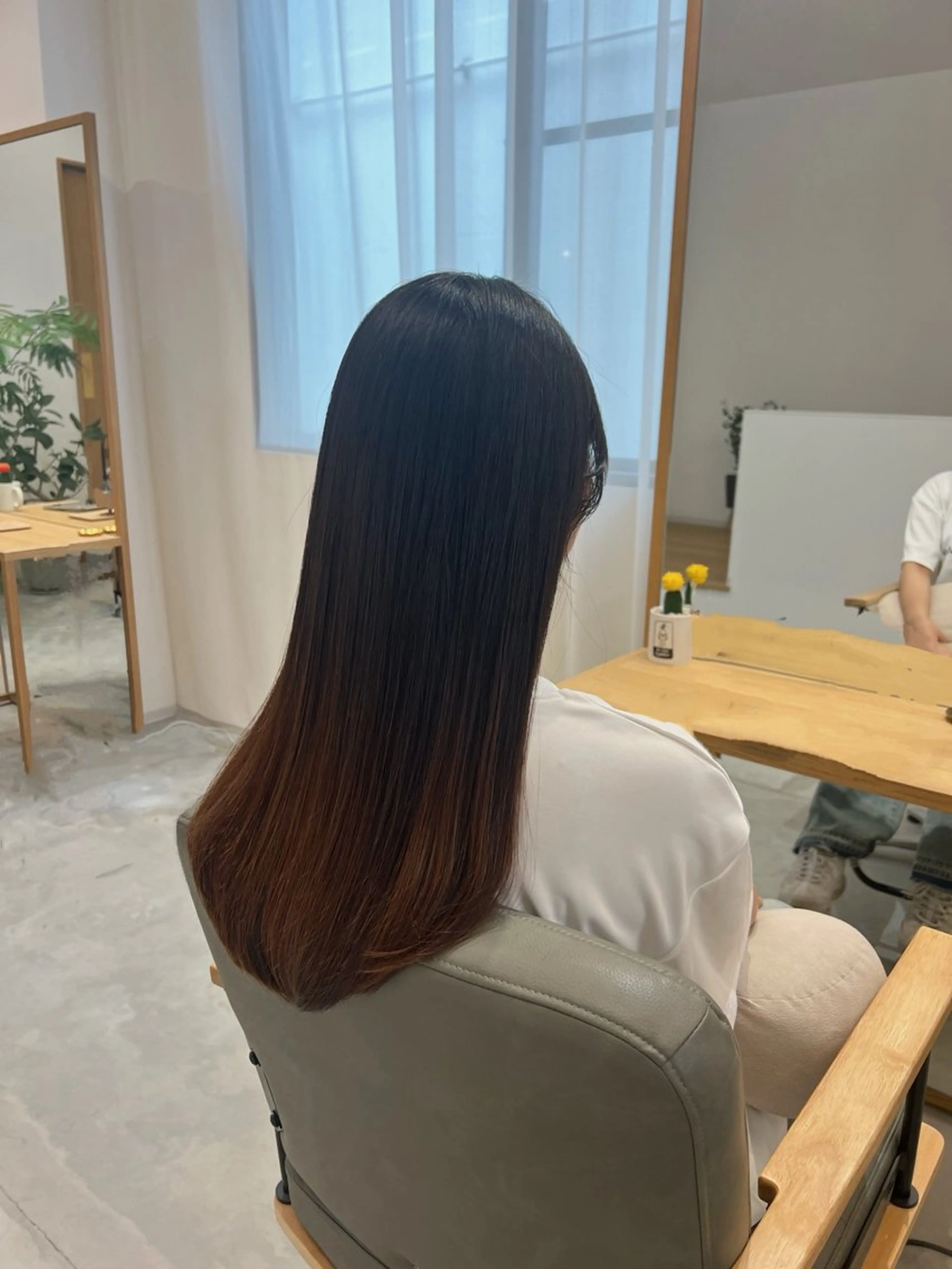 ロング カット 縮毛矯正 トリートメント yu koのヘアスタイル