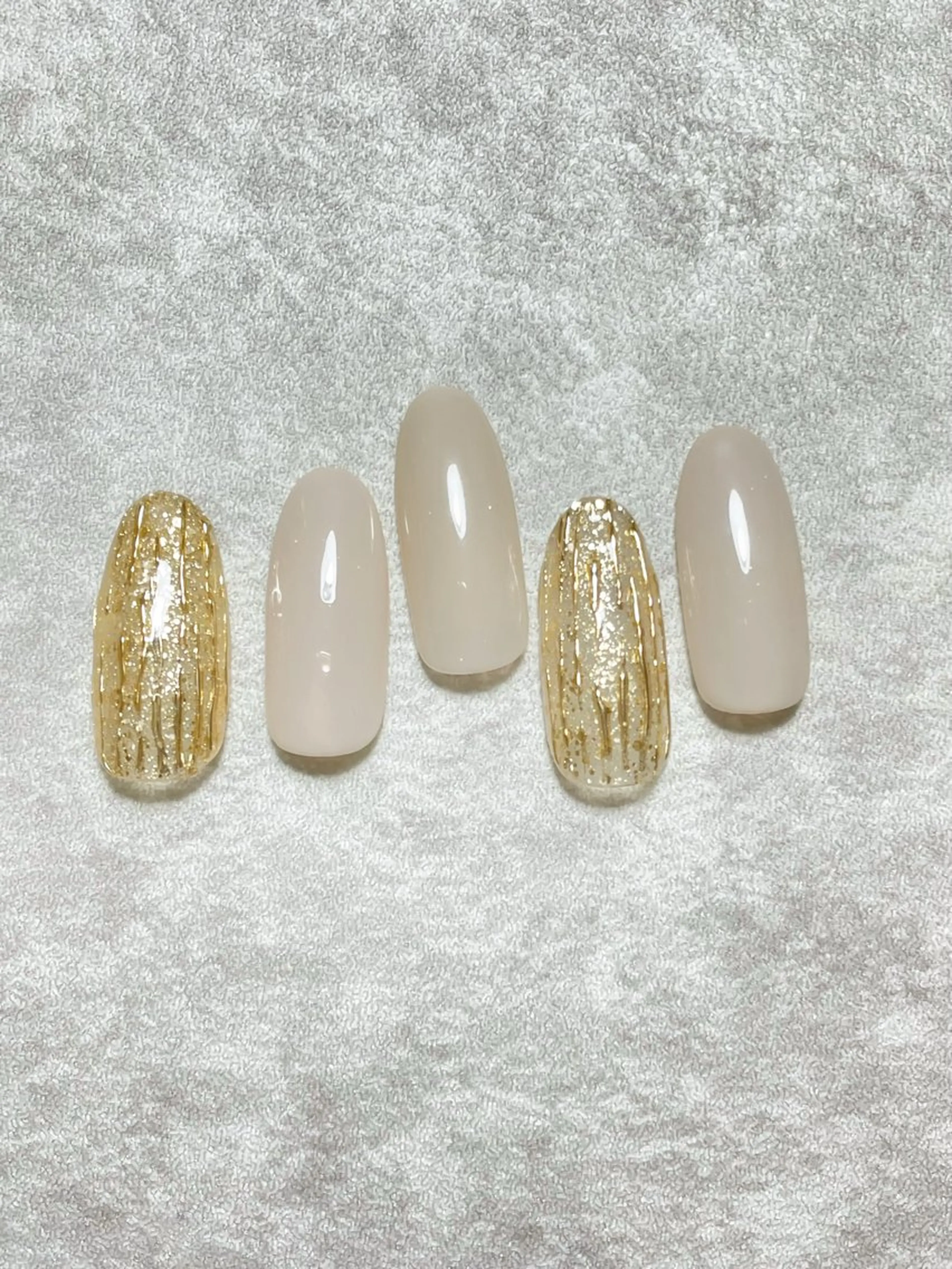 ネイル total salon fu-a'[フーア]所属・佐藤 芽衣のネイルデザイン