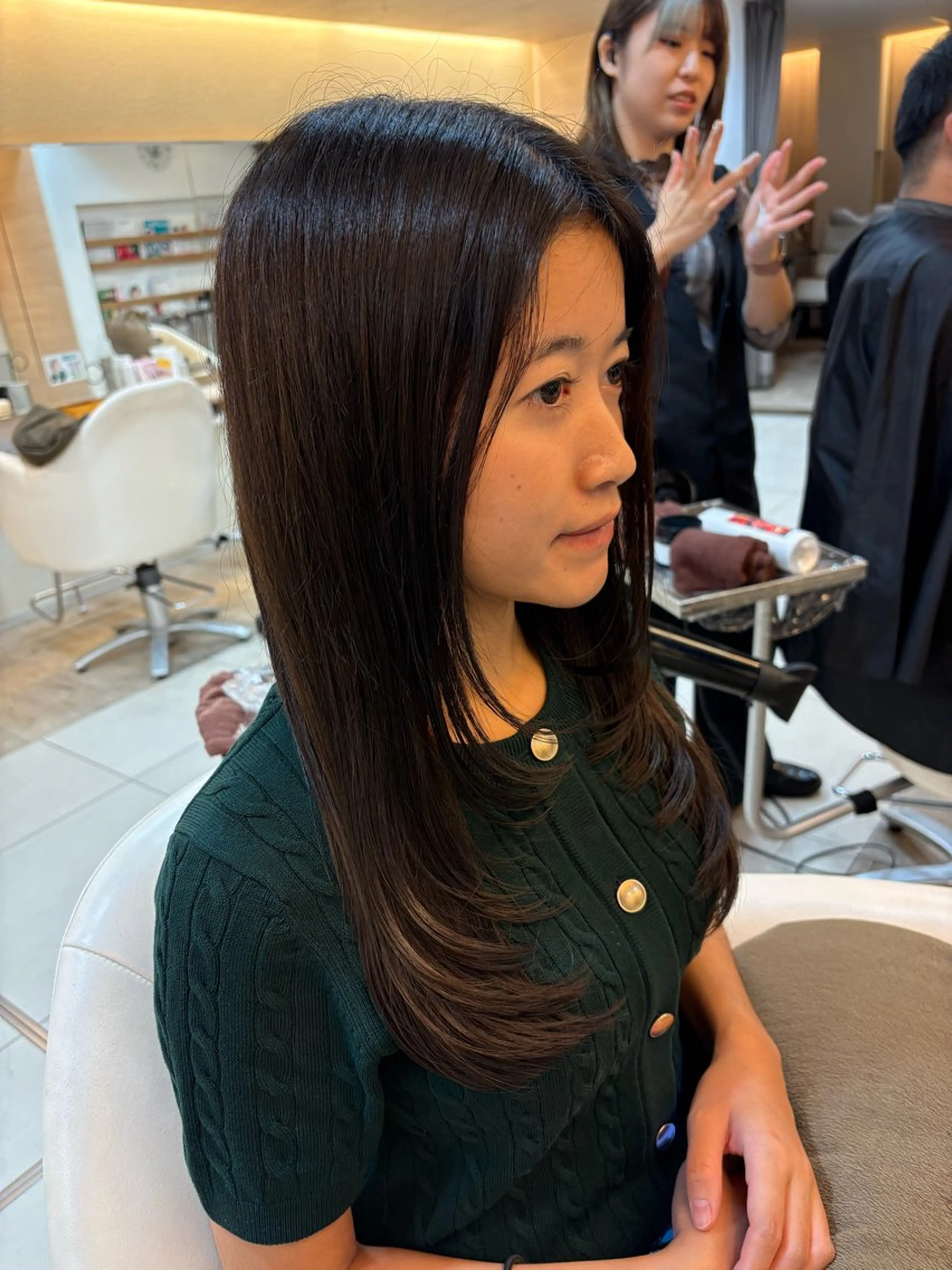 ロング レイヤーカット カット 🌸韓国ヘア・ 艶カラー🎀安井🌸のヘアスタイル