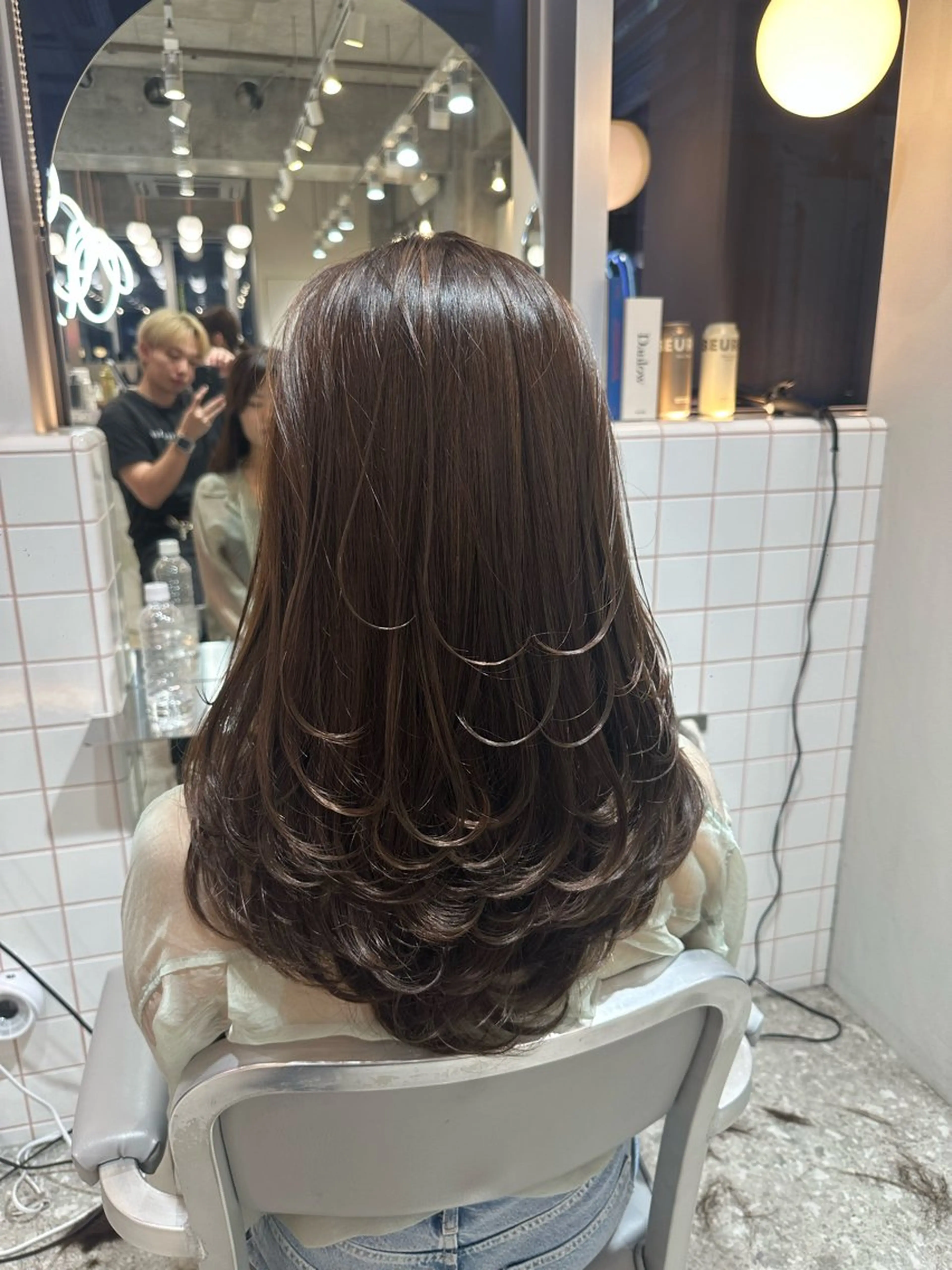 セミロング レイヤーカット カット ヘアカラー トリートメント ヘアセット 新宿/韓国レイヤー 髪質改善カラー/角所のヘアスタイル