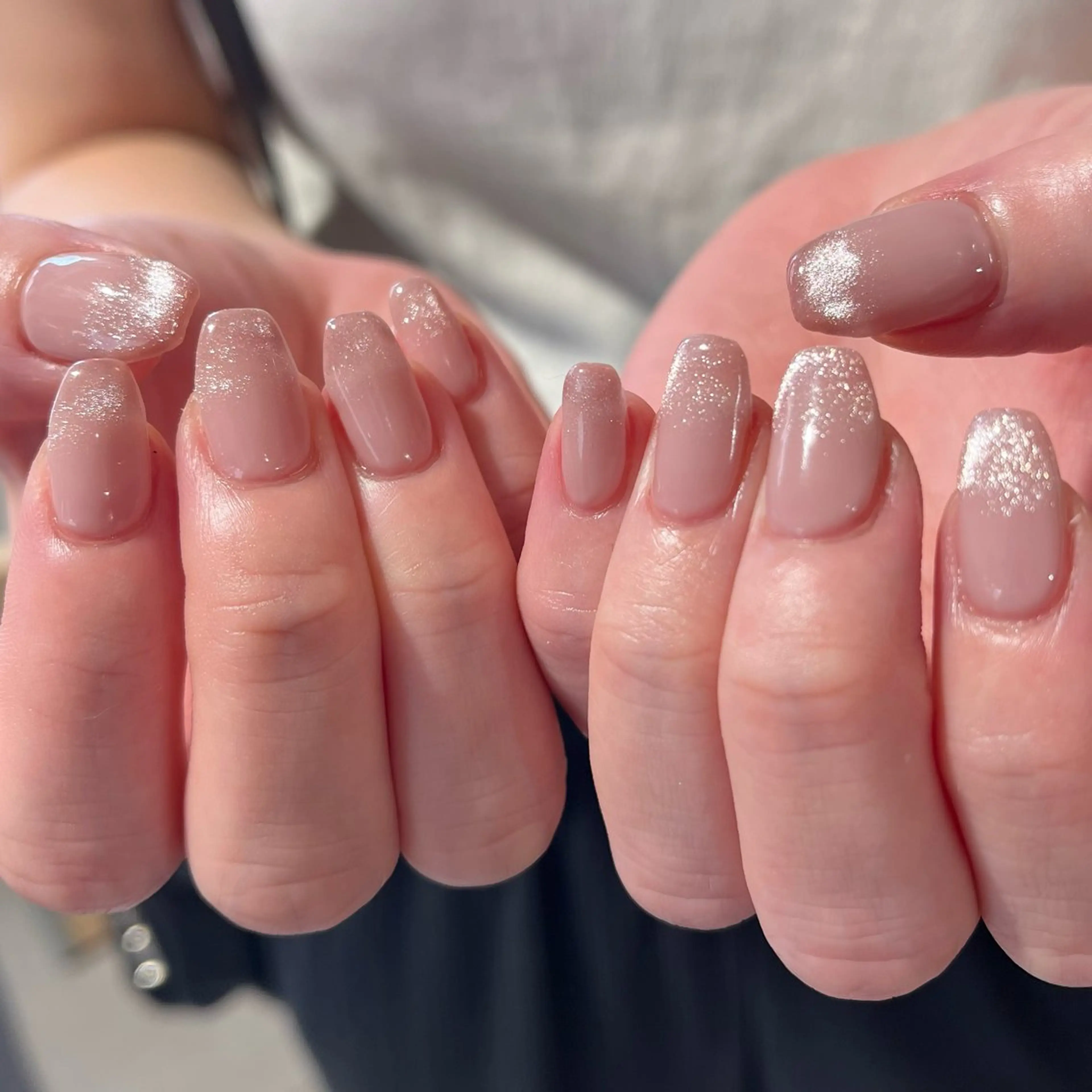 ネイル グラデーション マグネットネイル ワンカラーネイル ハンドネイル 内田 里穂のネイルデザイン