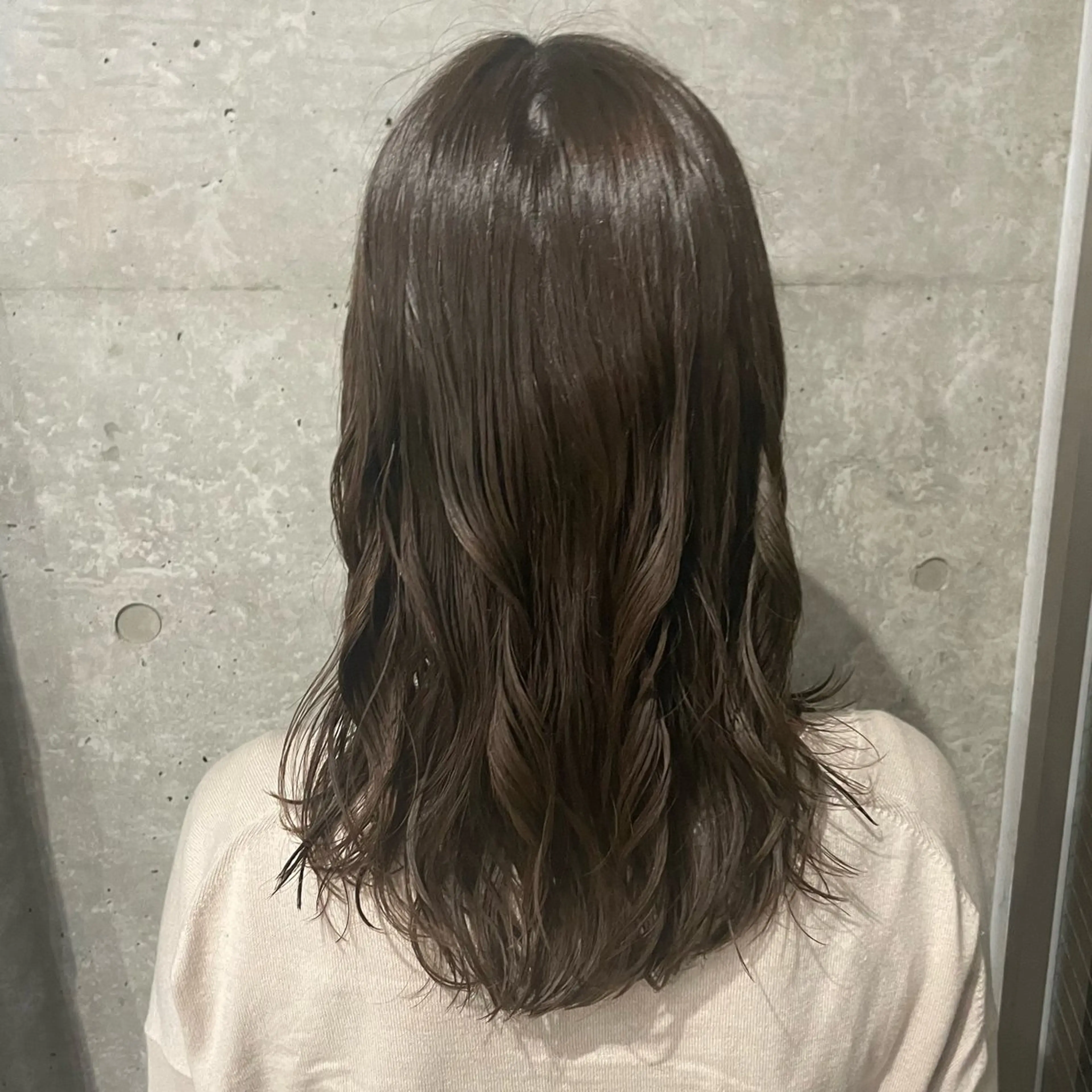 ロング パーマ ショートカット無料/ 小顔ショートのヘアスタイル