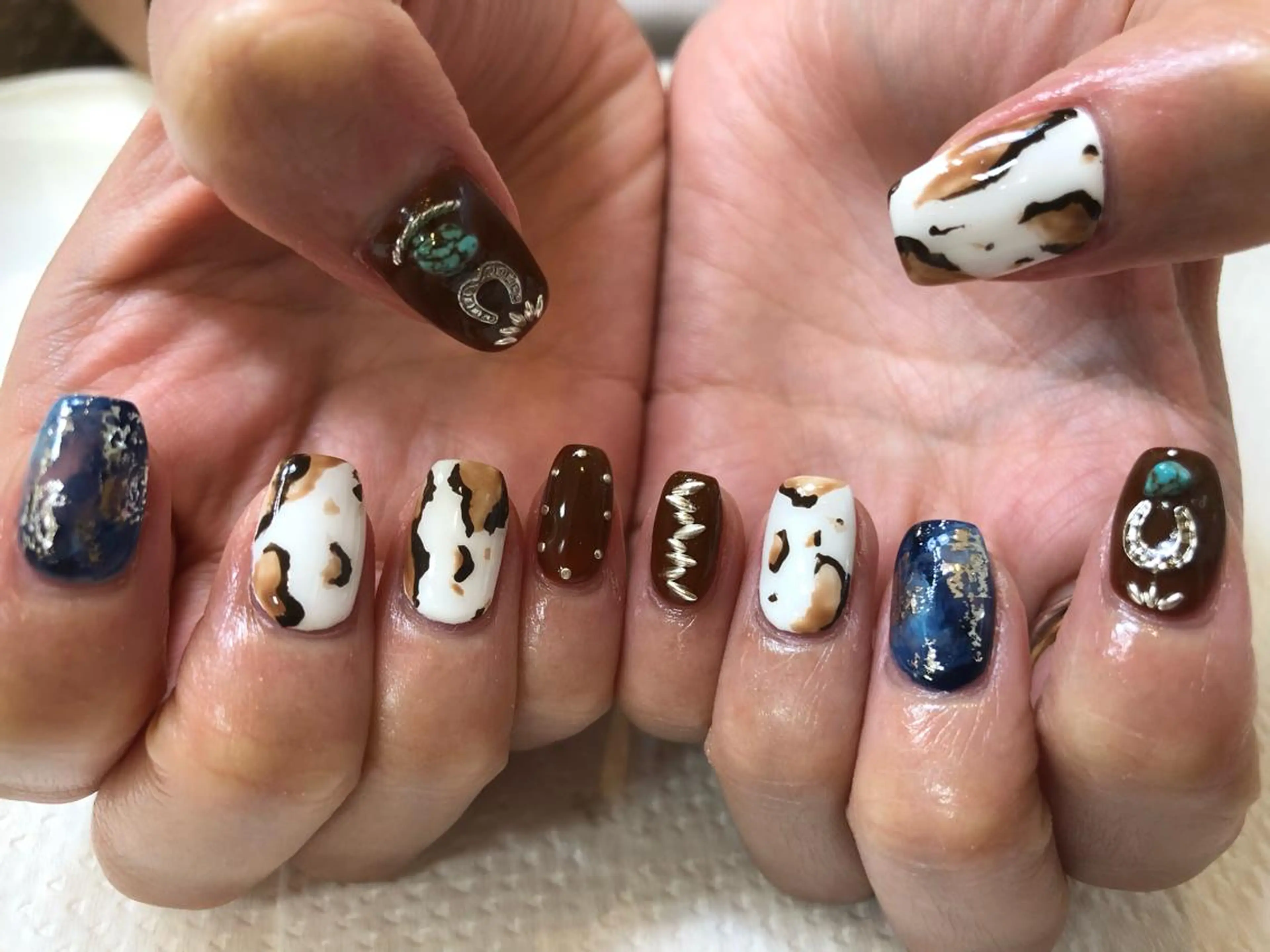 ネイル ハンドネイル umber 三茶1分のネイルデザイン