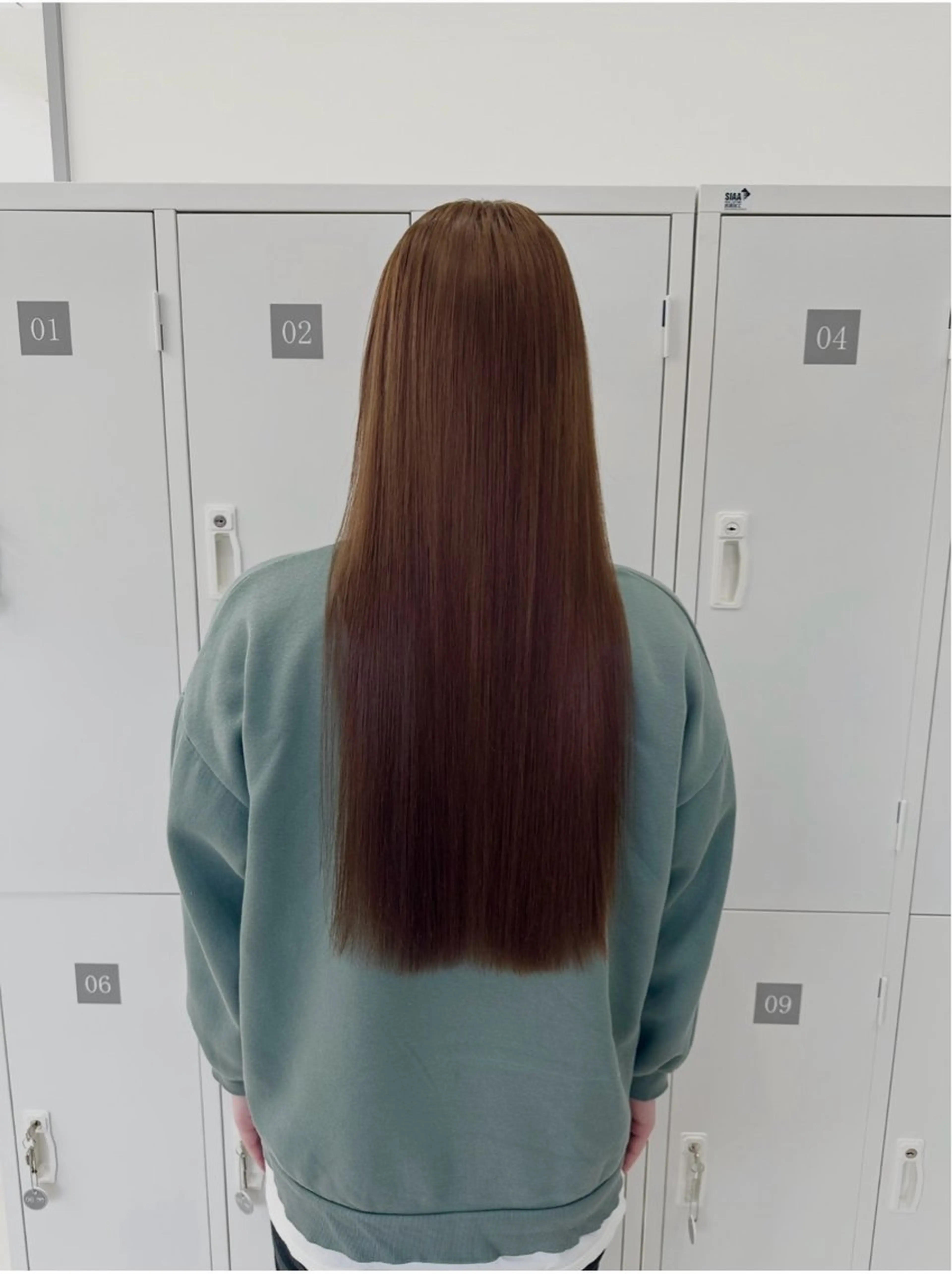 ロング 縮毛矯正 相田 絢音のヘアスタイル