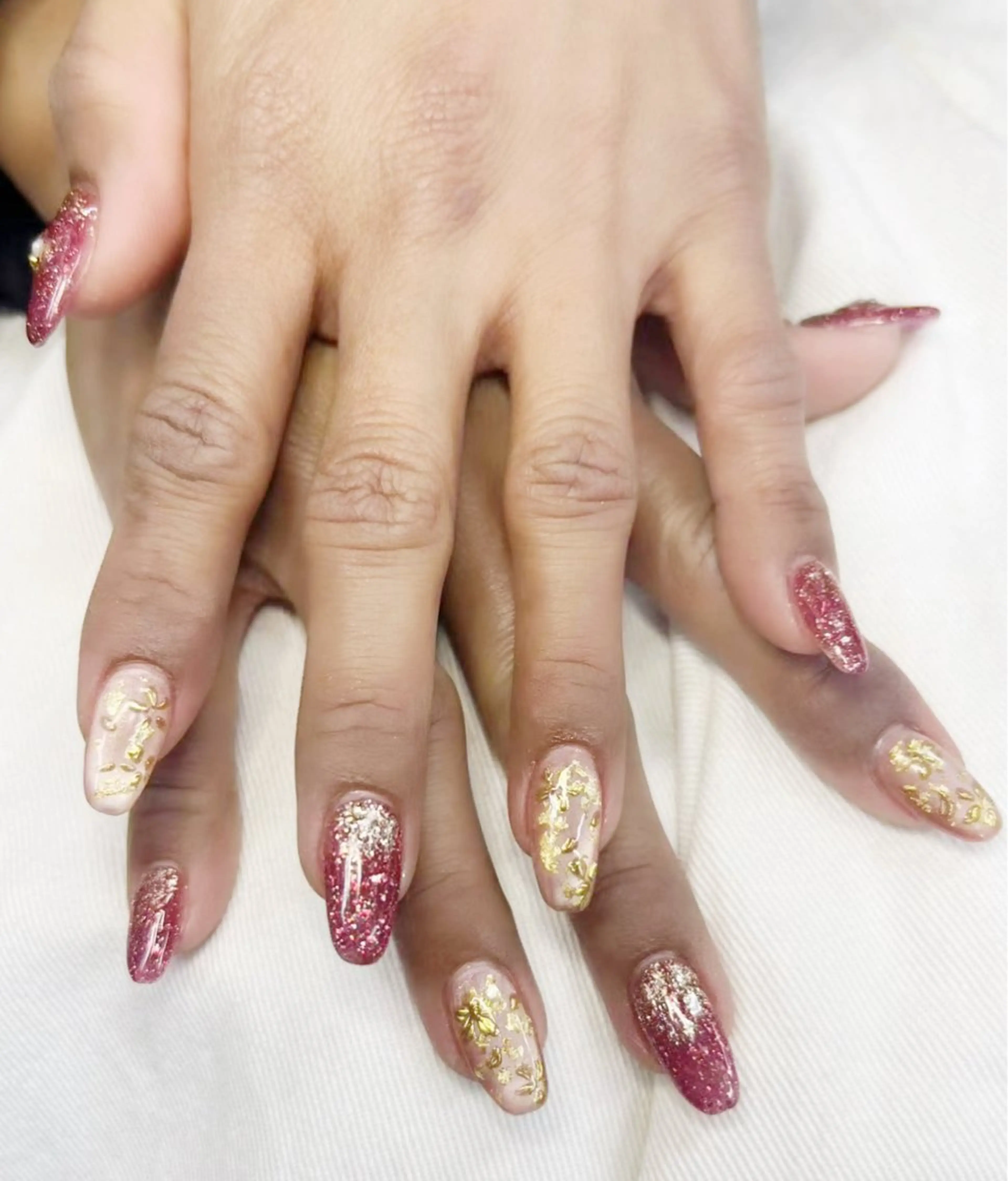 ネイル ハンドネイル 佐藤 依娜のネイルデザイン