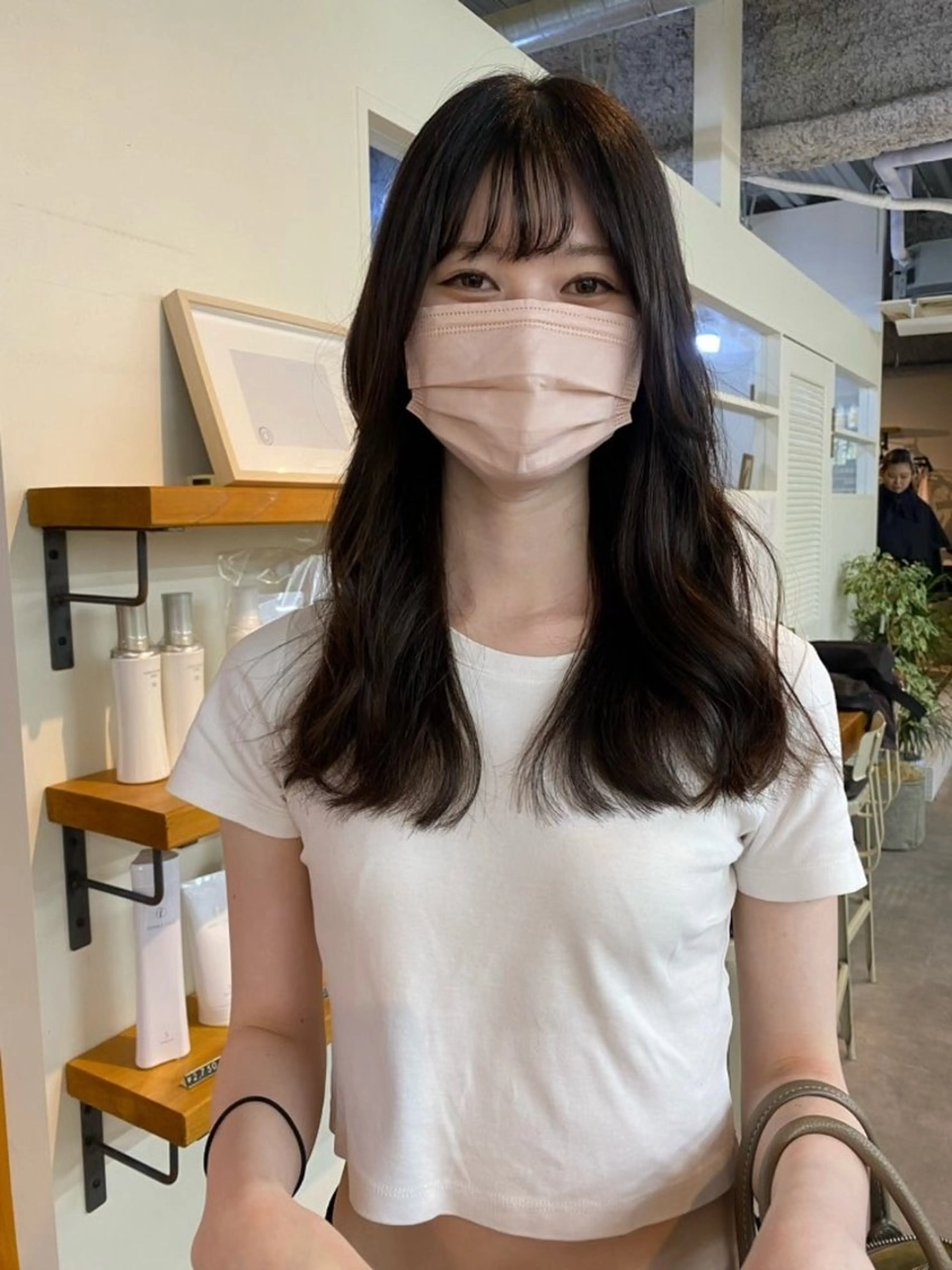 セミロング カラー yumeka🩶ボブ 暖色/透け感カラーのヘアスタイル