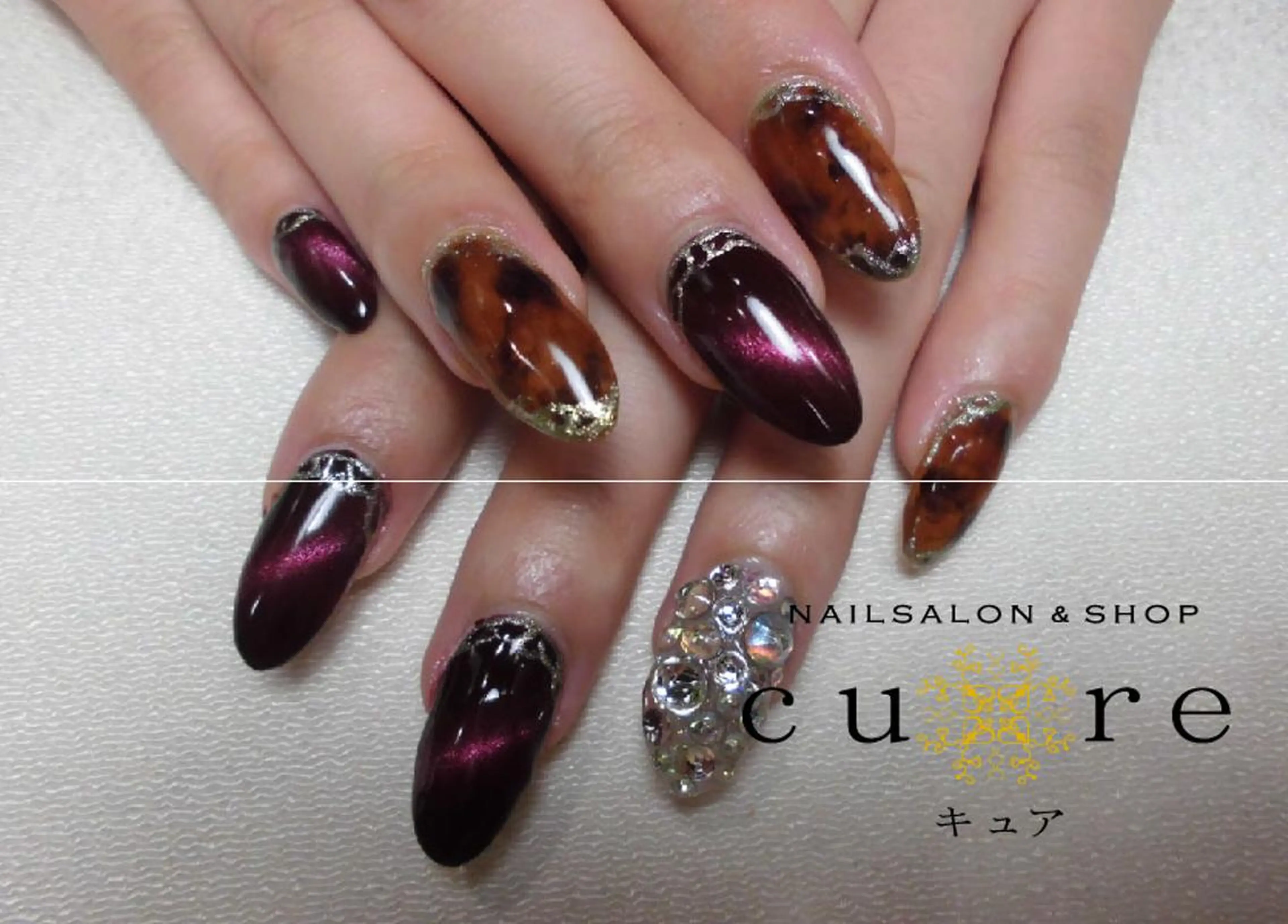 ネイル ロング べっ甲ネイル マグネットネイル ネイルサロン Cureのネイルデザイン