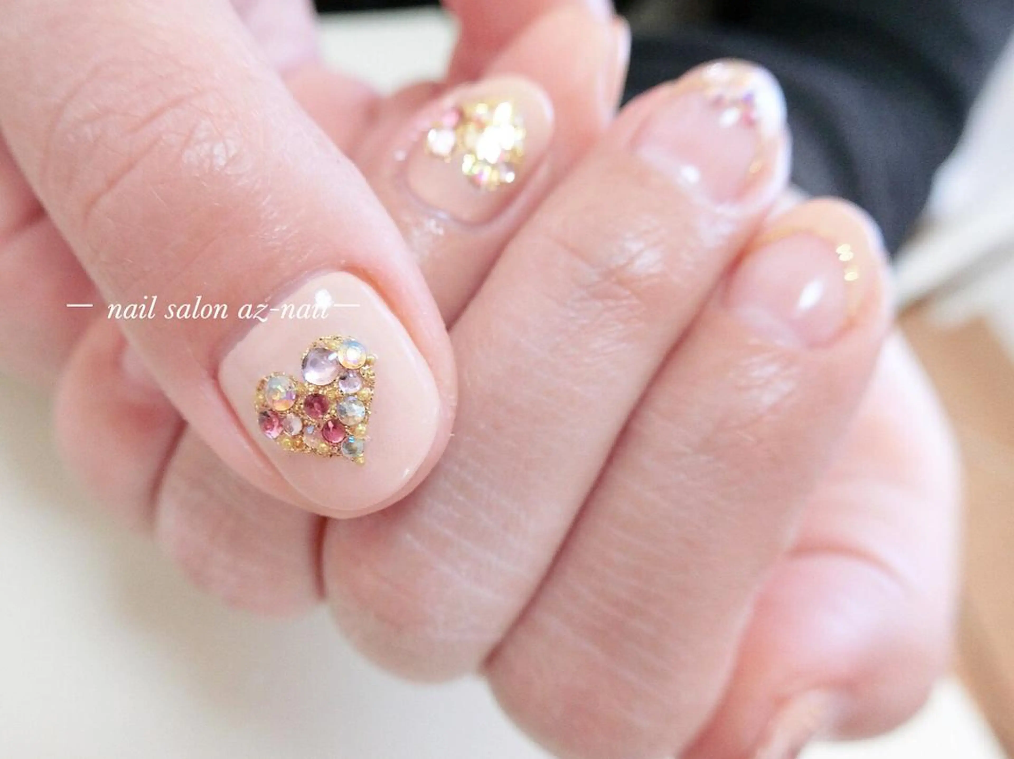 ネイル 井上 梓のネイルデザイン