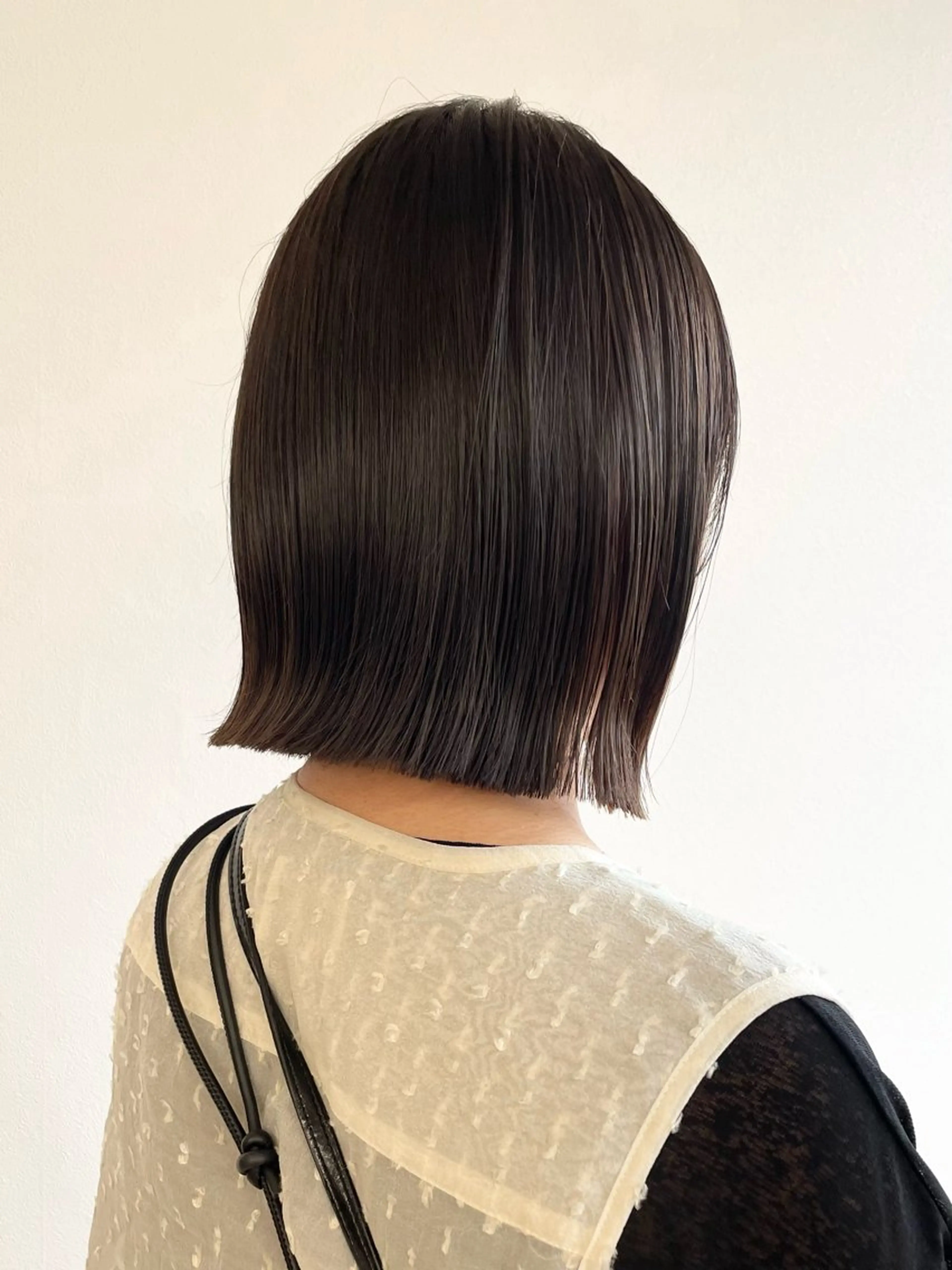 ミディアム 切りっぱなしボブ ボブ カット ヘッドスパ 松田 /骨格矯正カットのヘアスタイル