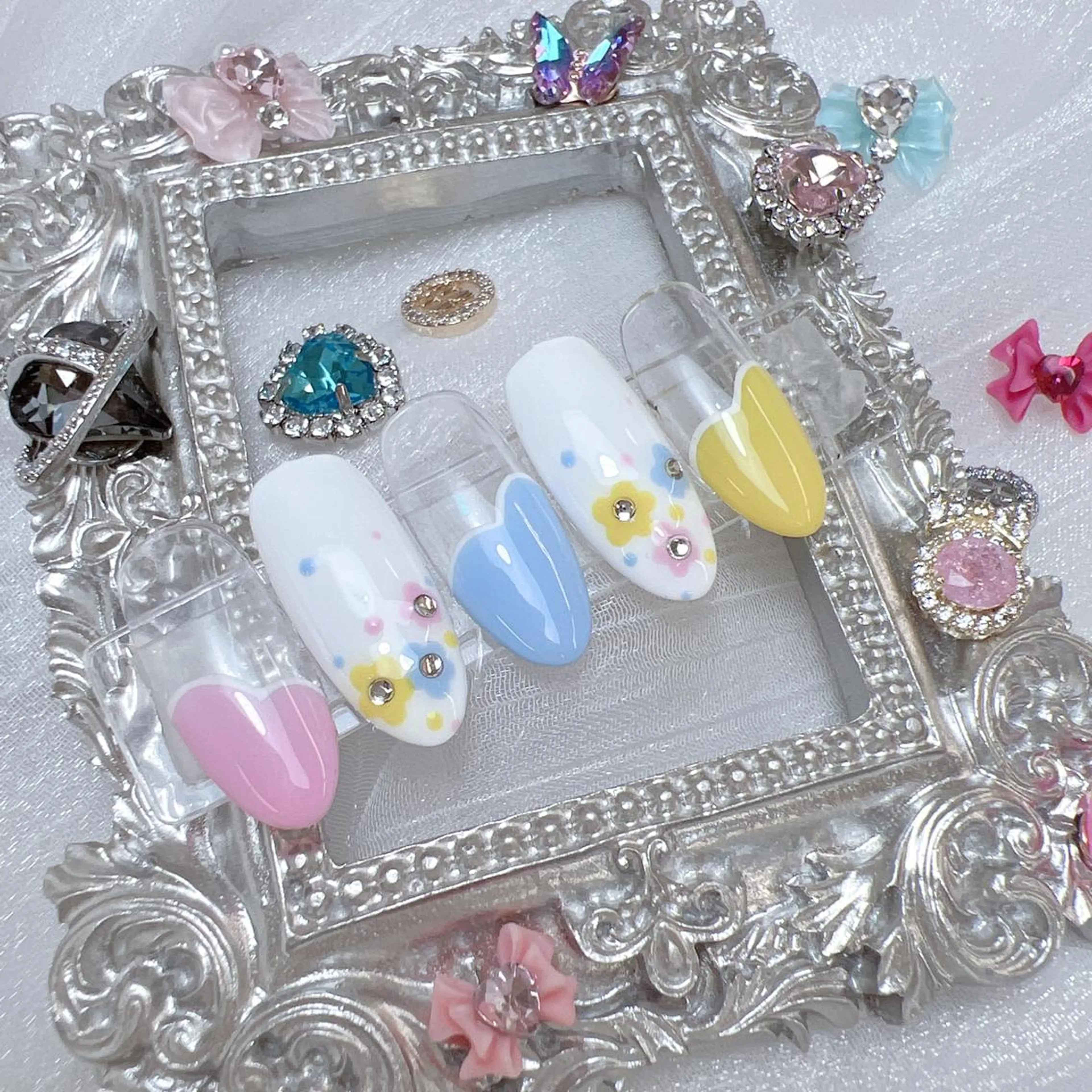 ネイル hikikibyee ♡のネイルデザイン