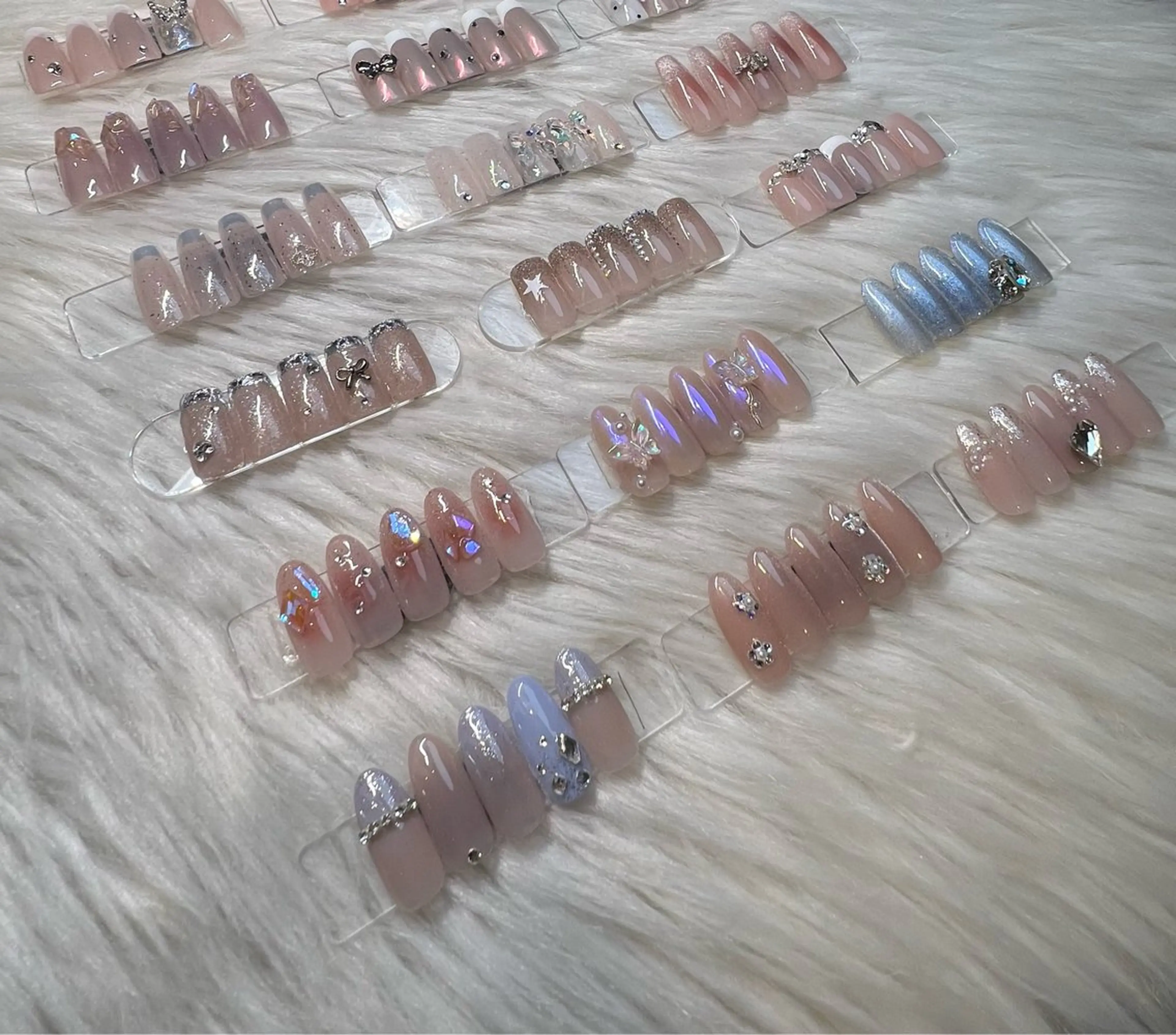 ネイル Lino+ ネイル&よもぎ蒸しのネイルデザイン