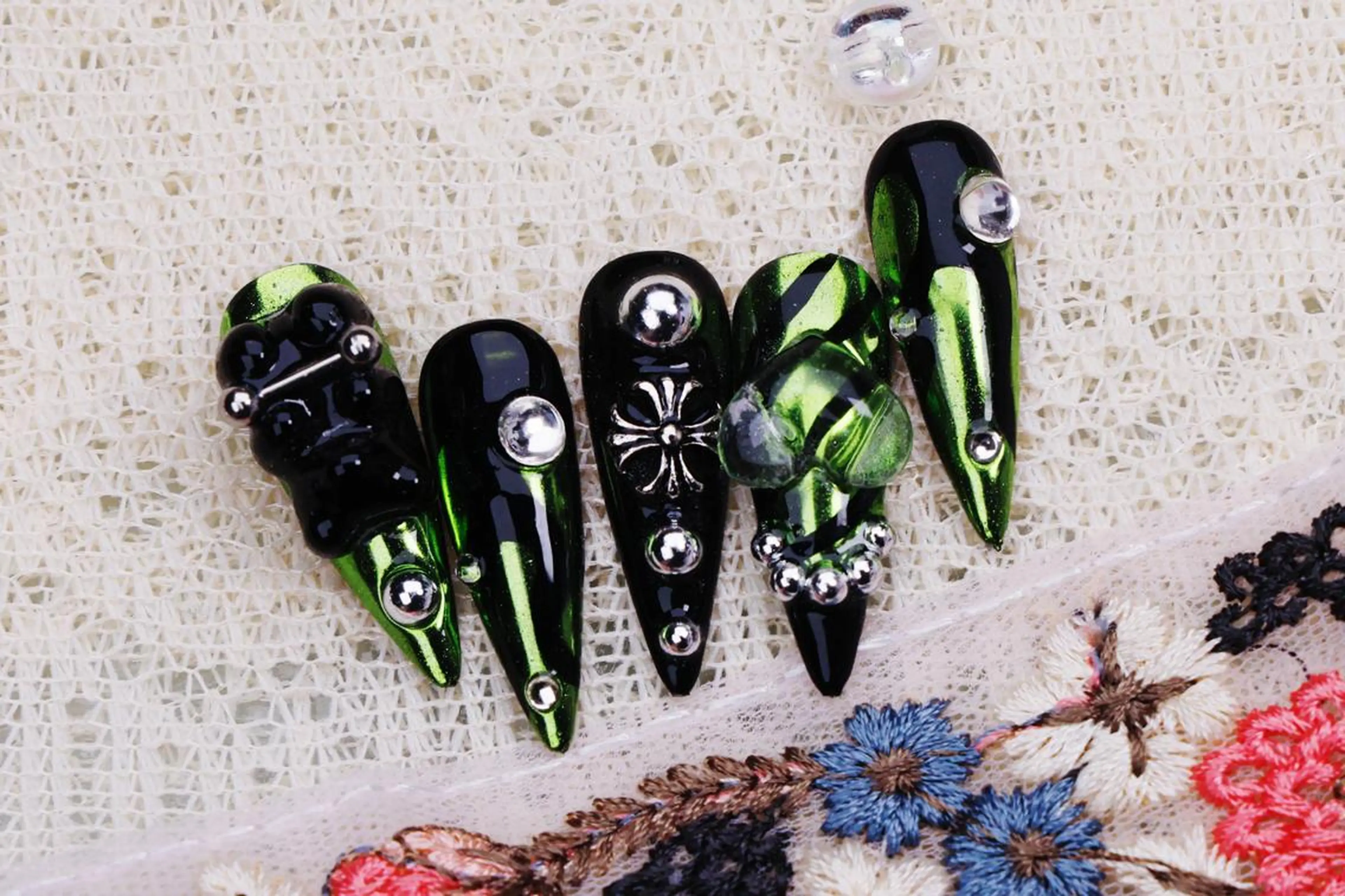 ネイル ハロウィン ロングネイル マグネットネイル スカルプネイル ネイルチップ ハンドネイル MSSugar Nailのネイルデザイン