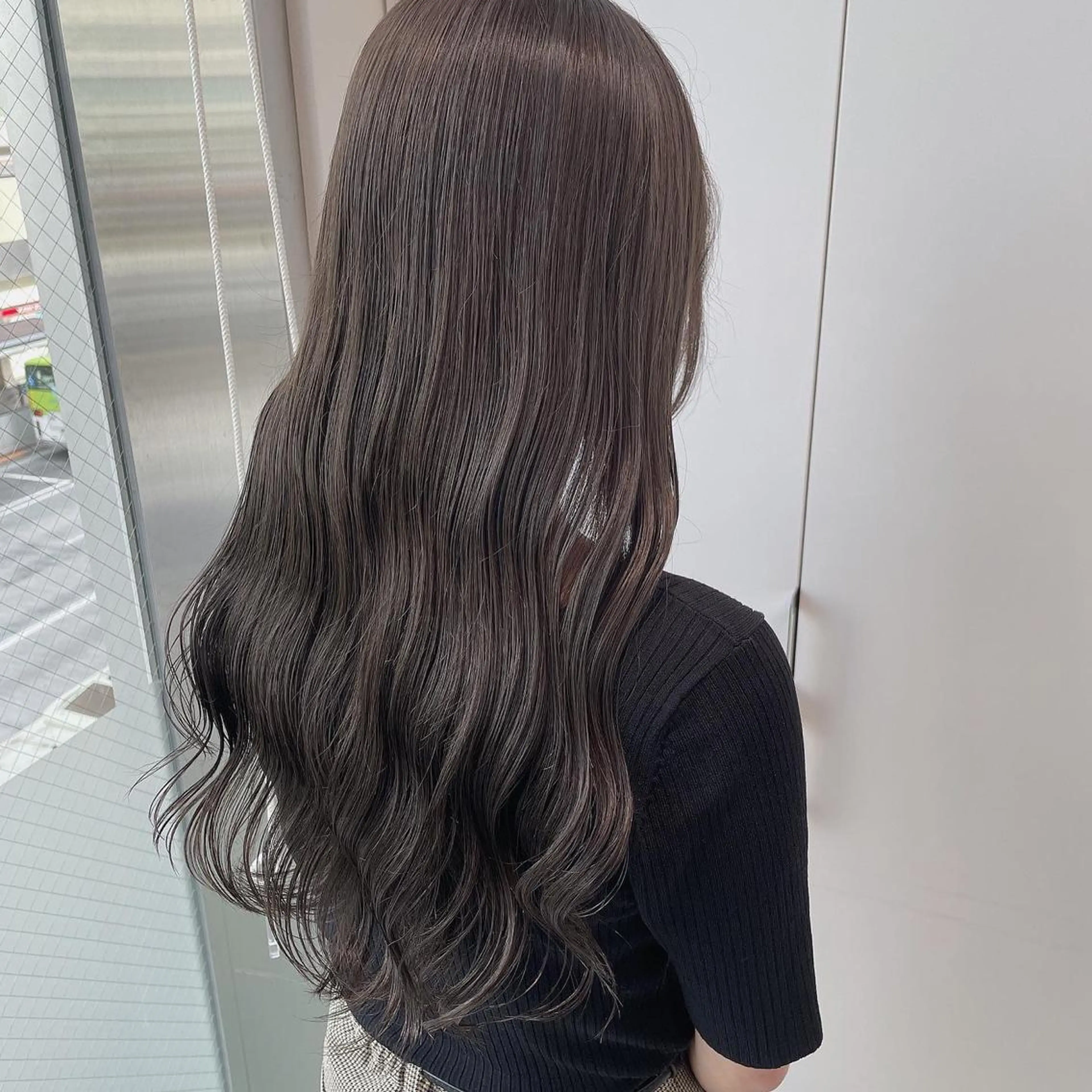 セミロング カラー ヘアアレンジ EMANON池袋3rd所属・ナチュラル艶髪 なおき｜池袋美容師のヘアスタイル