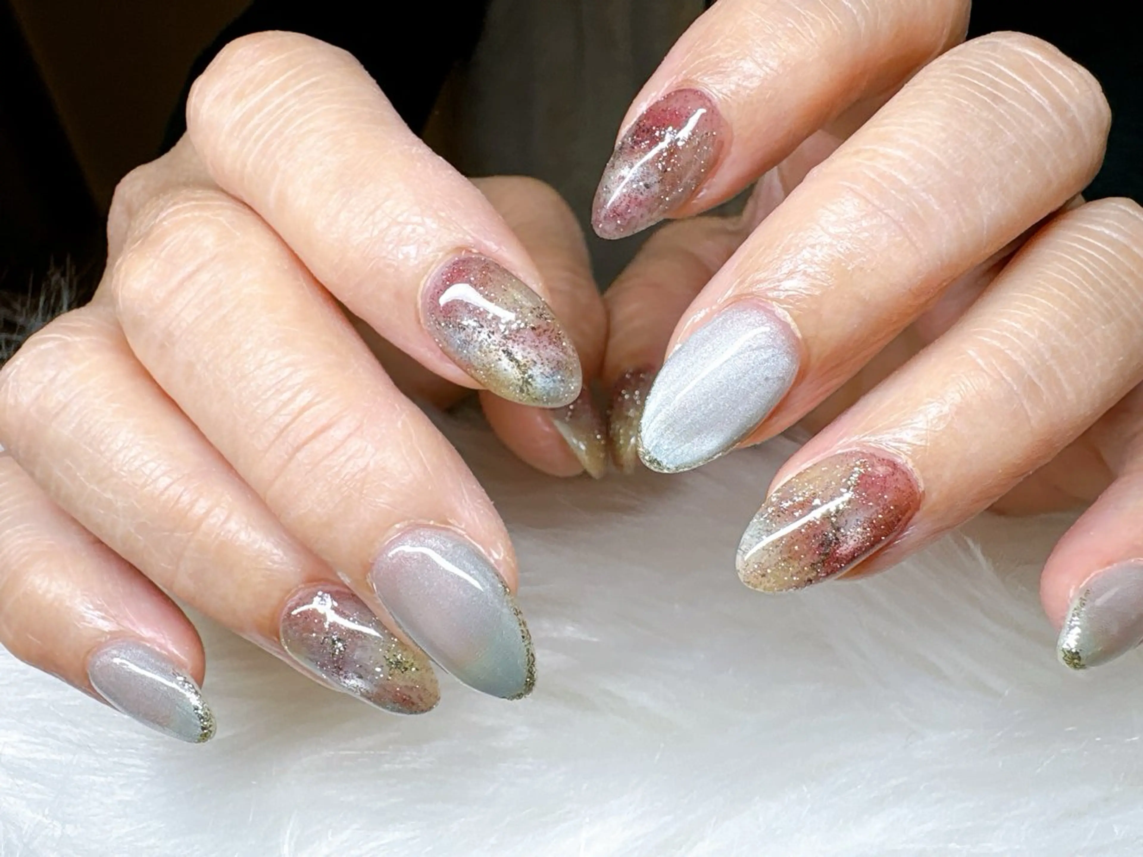 ネイル ECLAT エクラ所属・寺山 千鶴のネイルデザイン