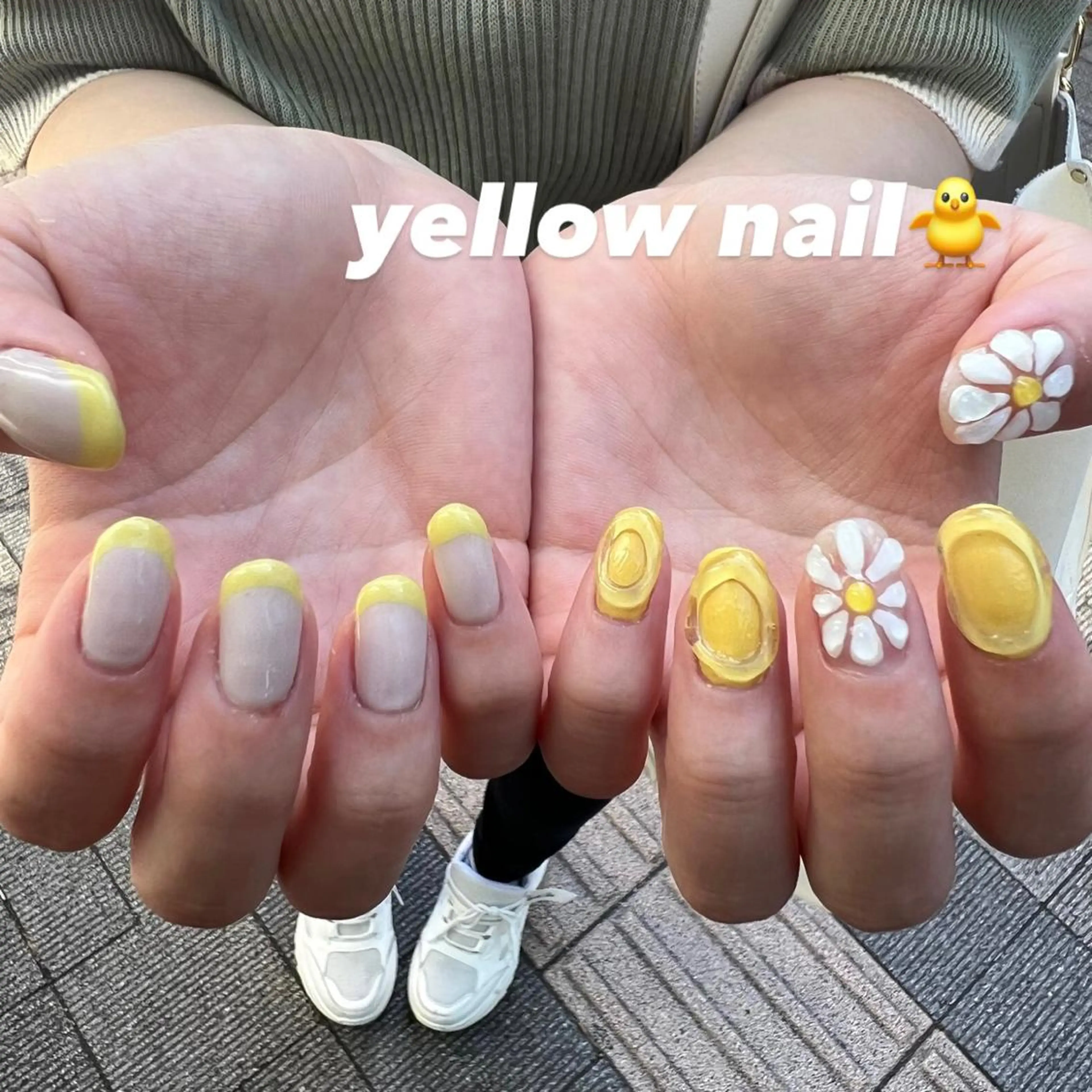 ネイル ジェルネイル ニュアンスネイル ワンカラーネイル パラジェル 暖色ｶﾗｰ/ﾚｲﾔｰ ｶｯﾄ/Yunaのヘアスタイル