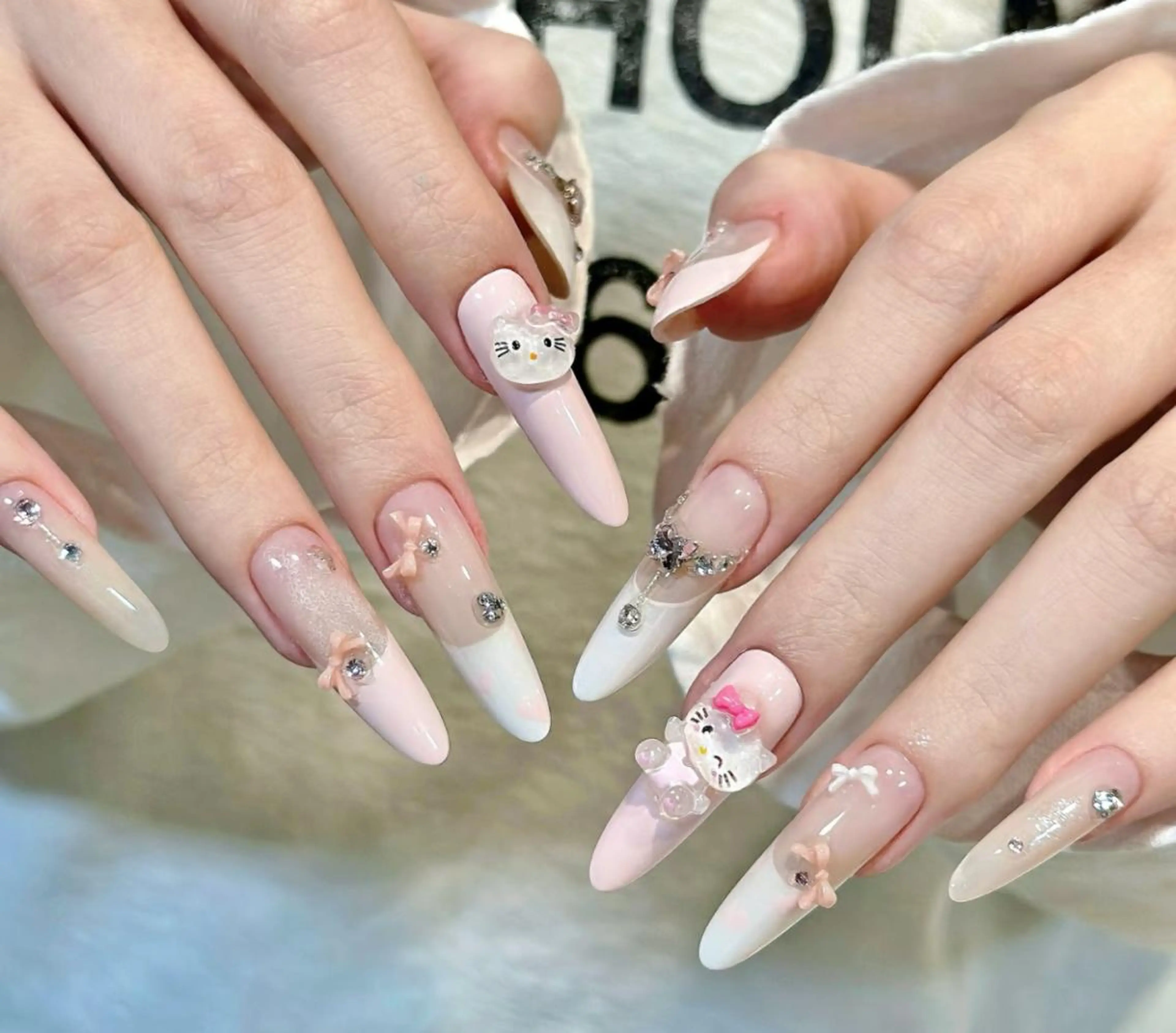 ネイル ハンドネイル 🎀 UU_nailのネイルデザイン